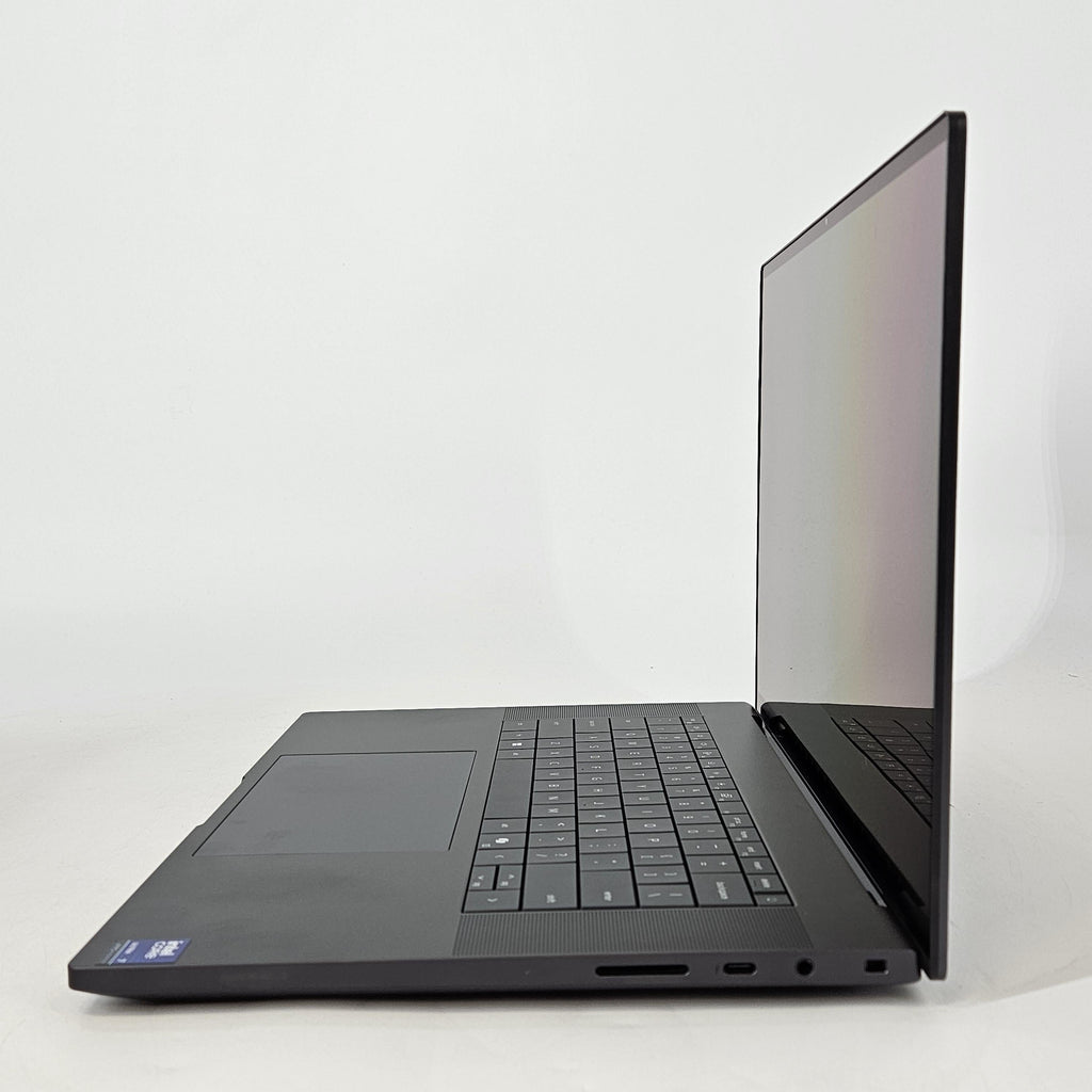 Dell Pro Max 16 Premium MA16250 Magnetite 2.2 GHz Intel Core Ultra 7 Series 2 32GB RAM 512GB Solid State Drive NVIDIA RTX PRO 1000 Blackwell 8 GB