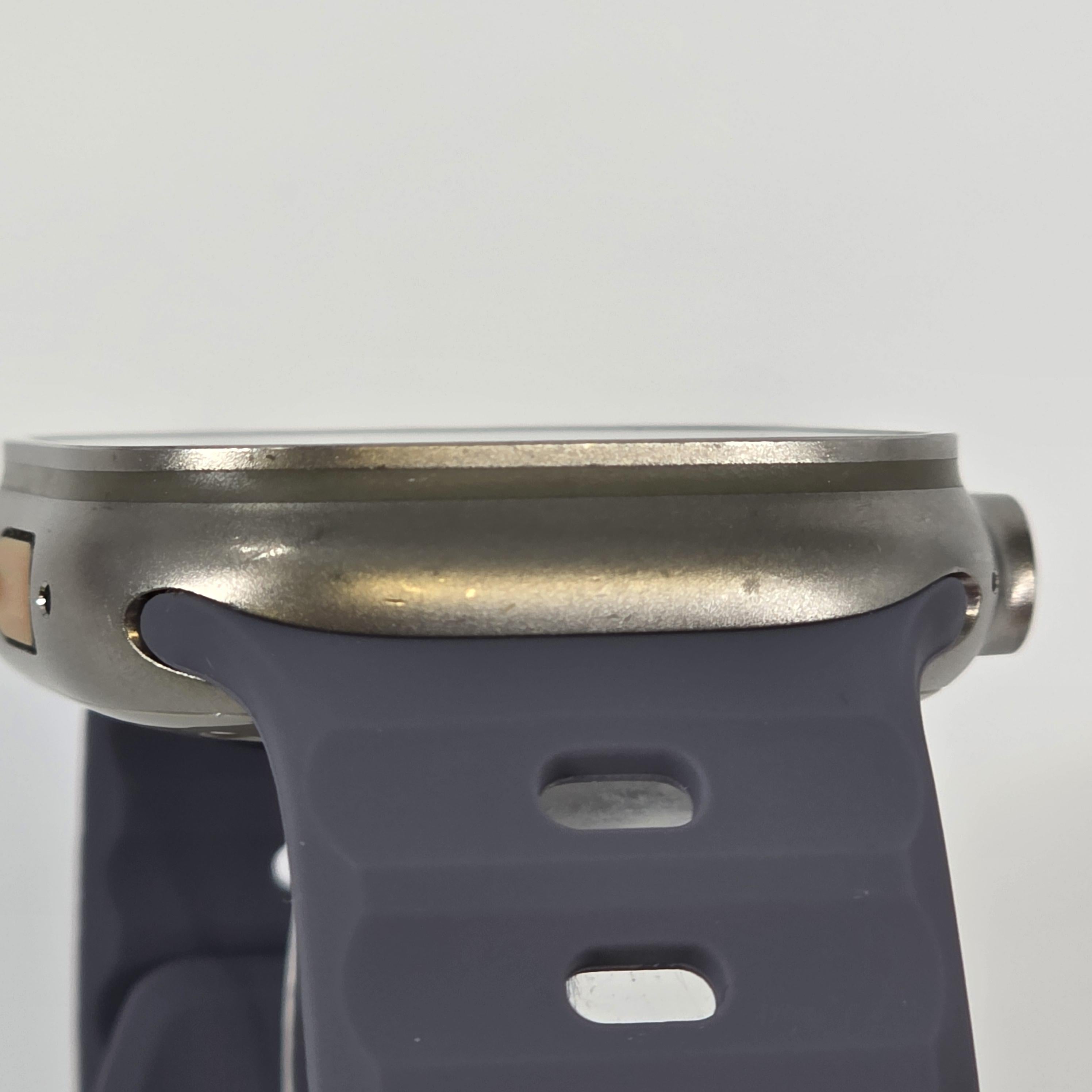 Apple Watch (Ultra) 49mm Unlocked 32GB