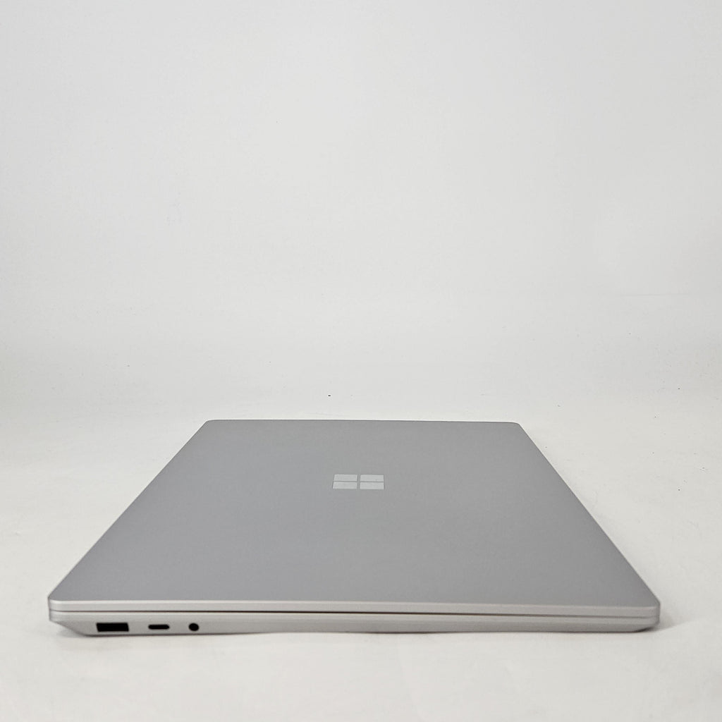 Microsoft Surface Laptop 5 15 Platinum 2.6 GHz Intel Core i7 12th Gen. 16GB RAM 512GB Solid State Drive