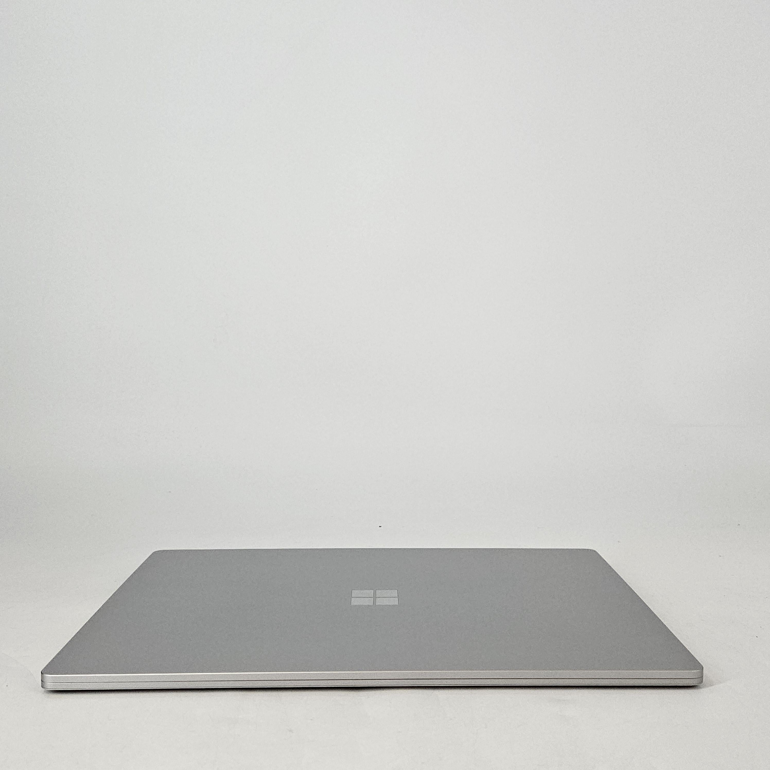 Microsoft Surface Laptop 5 15 Platinum 2.6 GHz Intel Core i7 12th Gen. 16GB RAM 512GB Solid State Drive