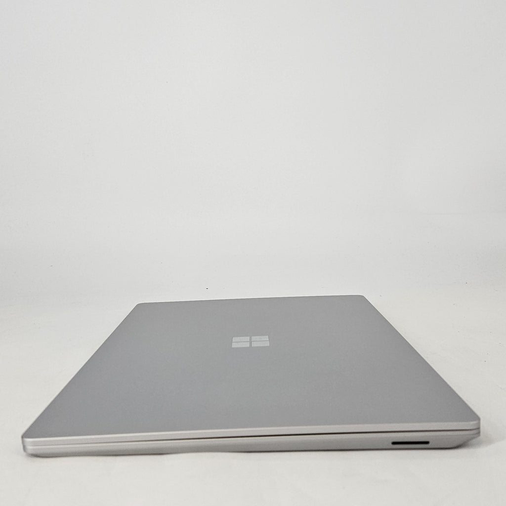 Microsoft Surface Laptop 5 15 Platinum 2.6 GHz Intel Core i7 12th Gen. 16GB RAM 512GB Solid State Drive