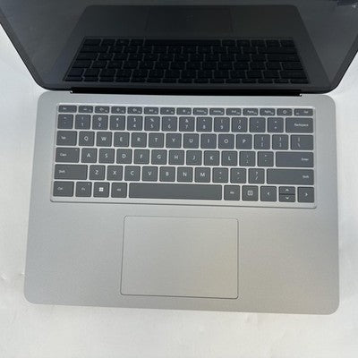 Microsoft Surface Laptop Studio 14.4 Silver 3.3 GHz Intel Core i7 11th Gen. 16GB RAM 512GB Solid State Drive NVIDIA GeForce RTX 3050 Ti 4 GB