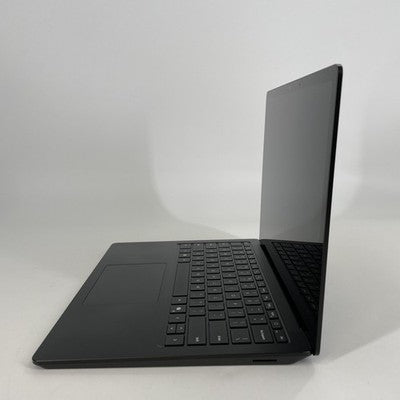Microsoft Surface Laptop 6 13.5 Black 3.8 GHz Intel Core Ultra 7 16GB RAM 256GB Solid State Drive