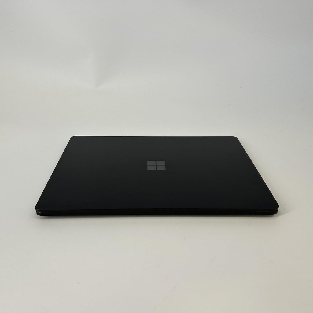 Microsoft Surface Laptop 5 13.5 Black 2.7 GHz Intel Core i7 12th Gen. 16GB RAM 512GB Solid State Drive
