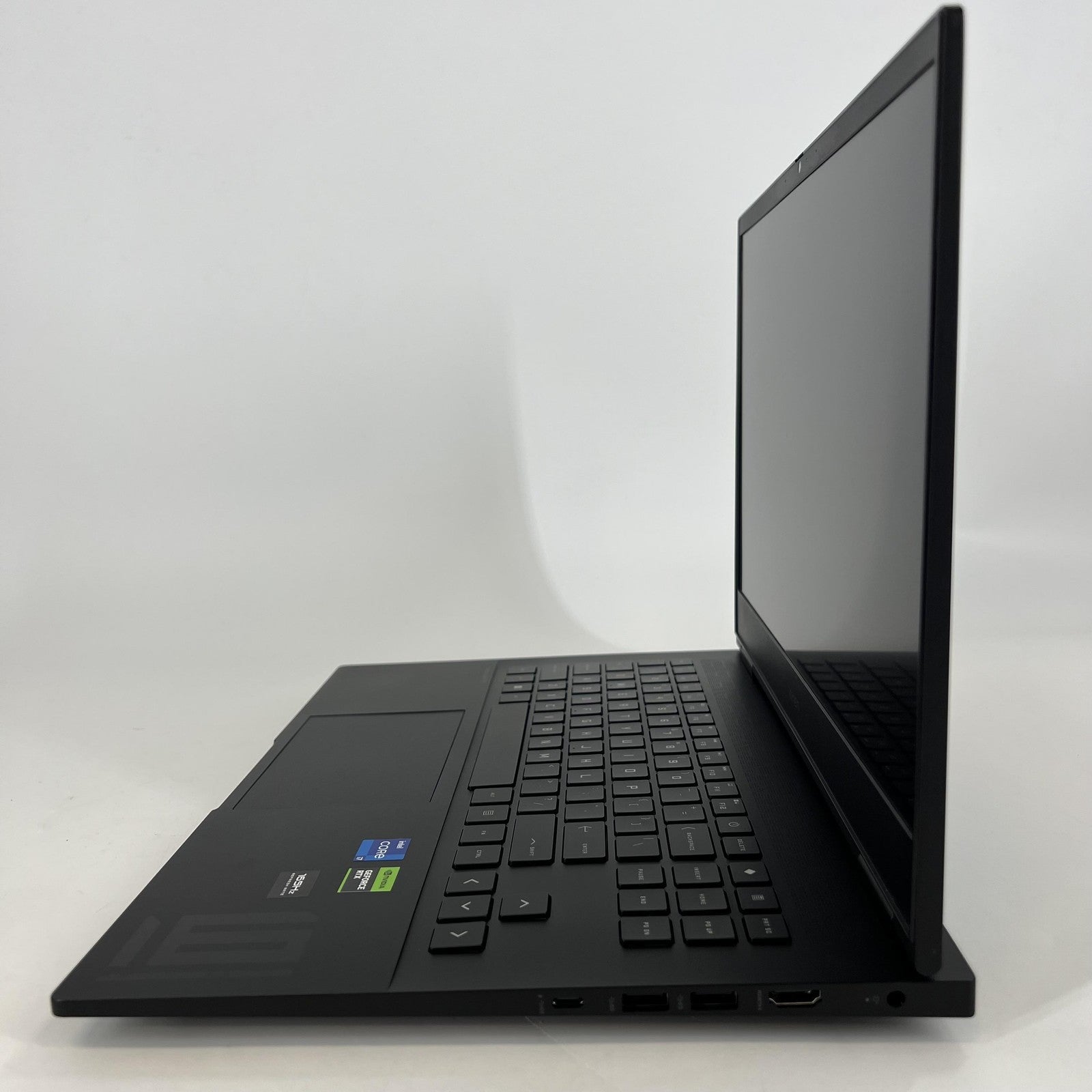 HP Omen 16 Black 2.4 GHz Intel Core i7 13th Gen. 16GB RAM 1TB Solid State Drive NVIDIA GeForce RTX 4060 8 GB