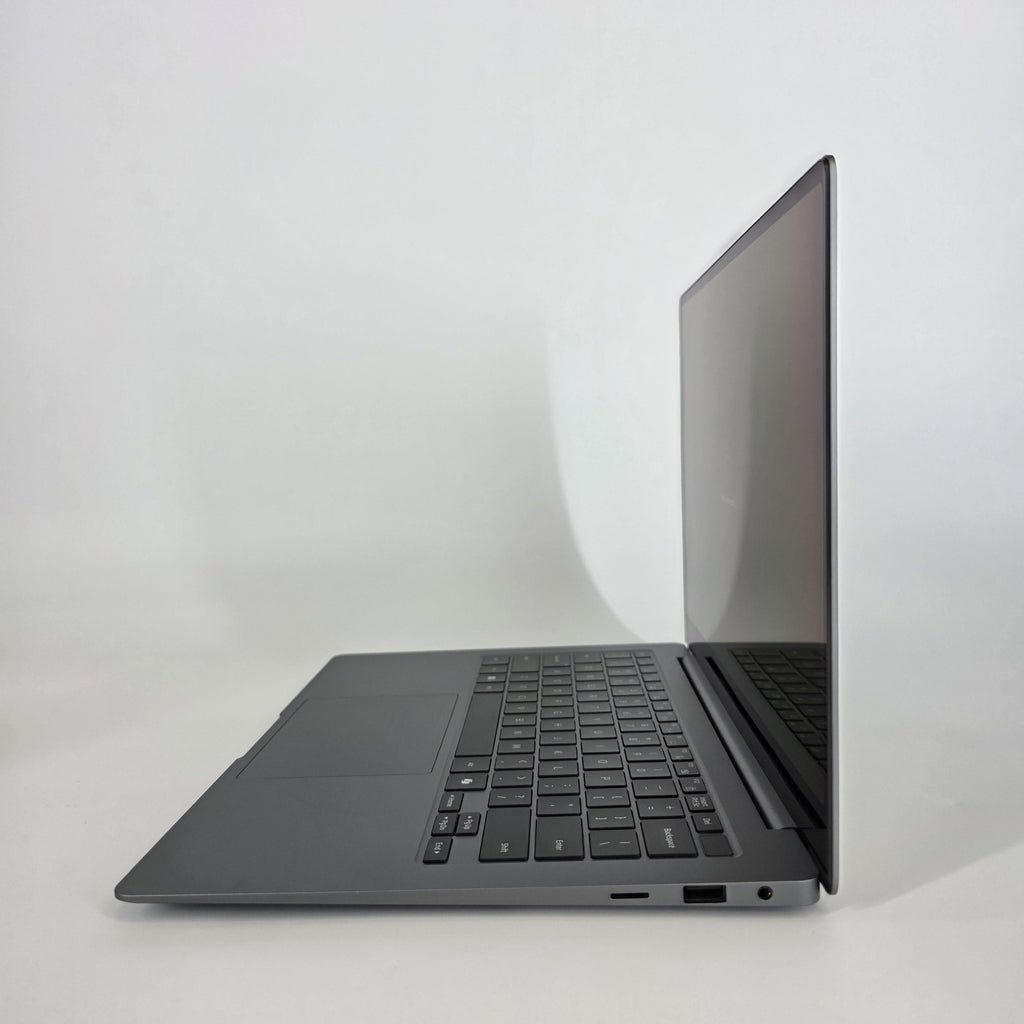 Samsung Galaxy Book5 Pro 14 Gray 2.2 GHz Intel Core Ultra 7 Series 2 16GB RAM 512GB Solid State Drive