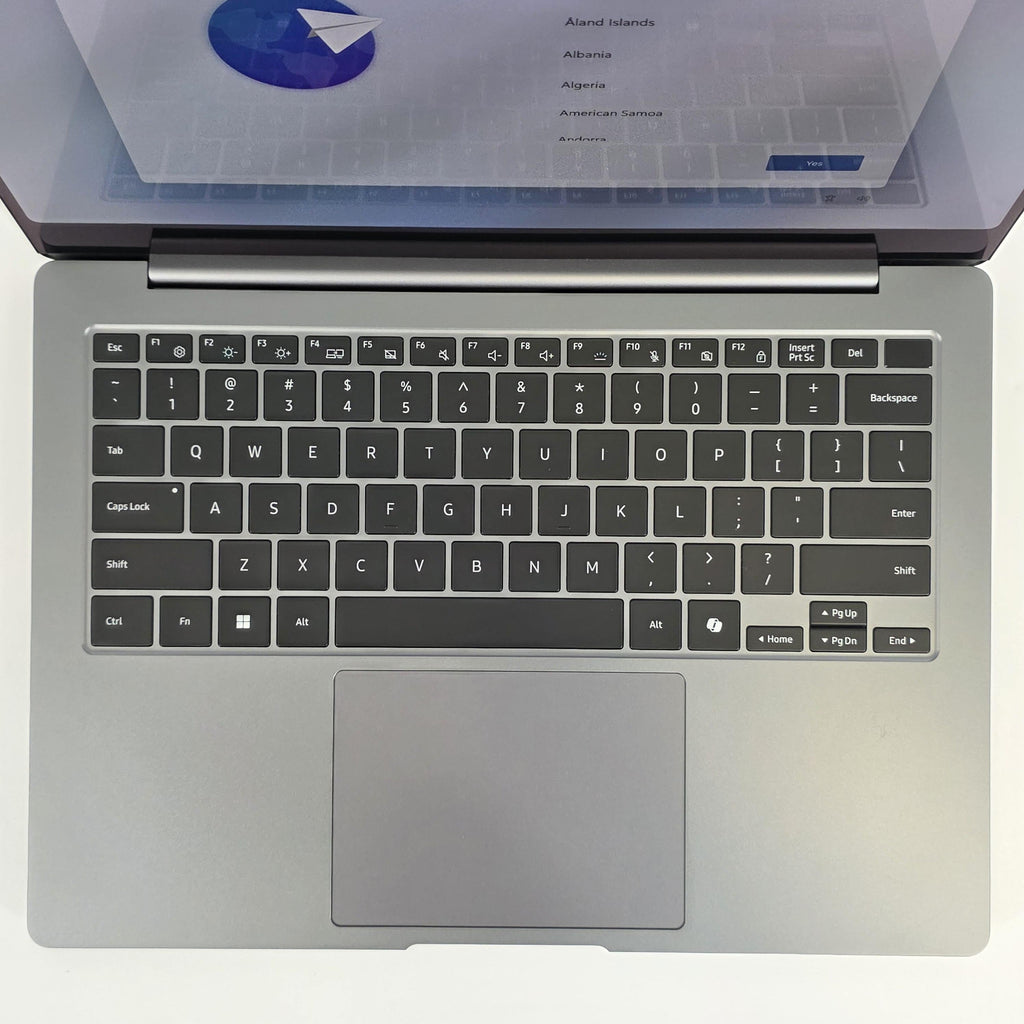 Samsung Galaxy Book5 Pro 14 Gray 2.2 GHz Intel Core Ultra 7 Series 2 16GB RAM 512GB Solid State Drive