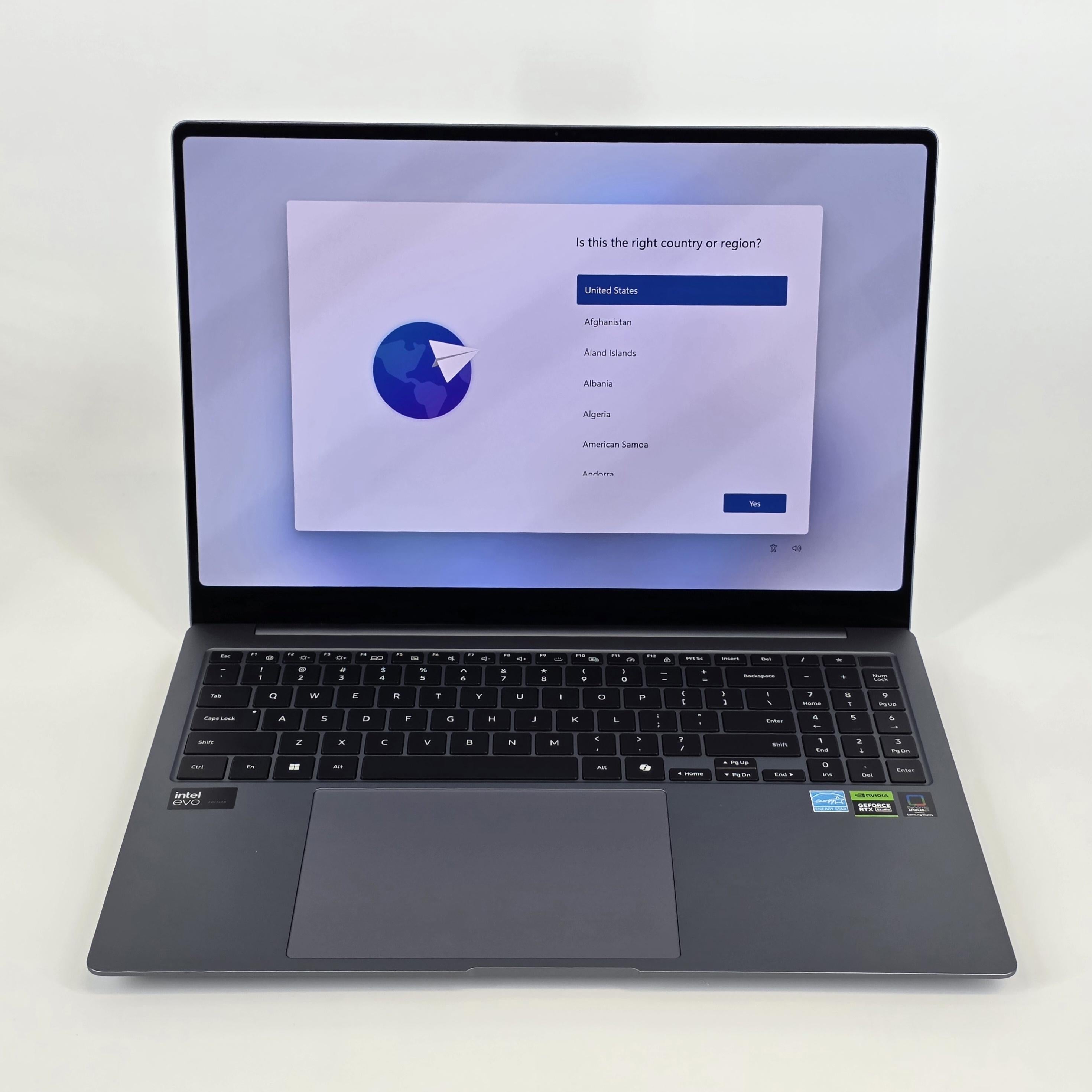 Samsung Galaxy Book4 Ultra 16 Blue 2.5 GHz Intel Core Ultra 9 32GB RAM 1TB Solid State Drive NVIDIA GeForce RTX 4070 8 GB