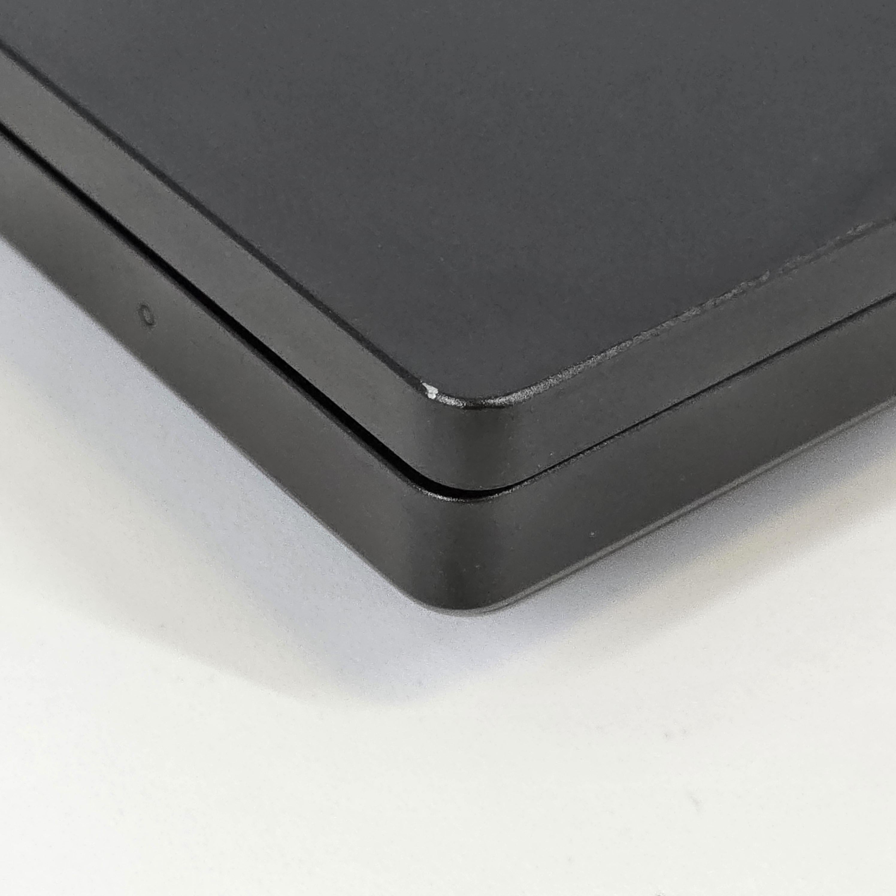 Razer Blade 17 2022 Black 2.4 GHz Intel Core i7 12th Gen. 32GB RAM 1TB Solid State Drive 1TB Solid State Drive NVIDIA GeForce RTX 3080 Ti 16 GB