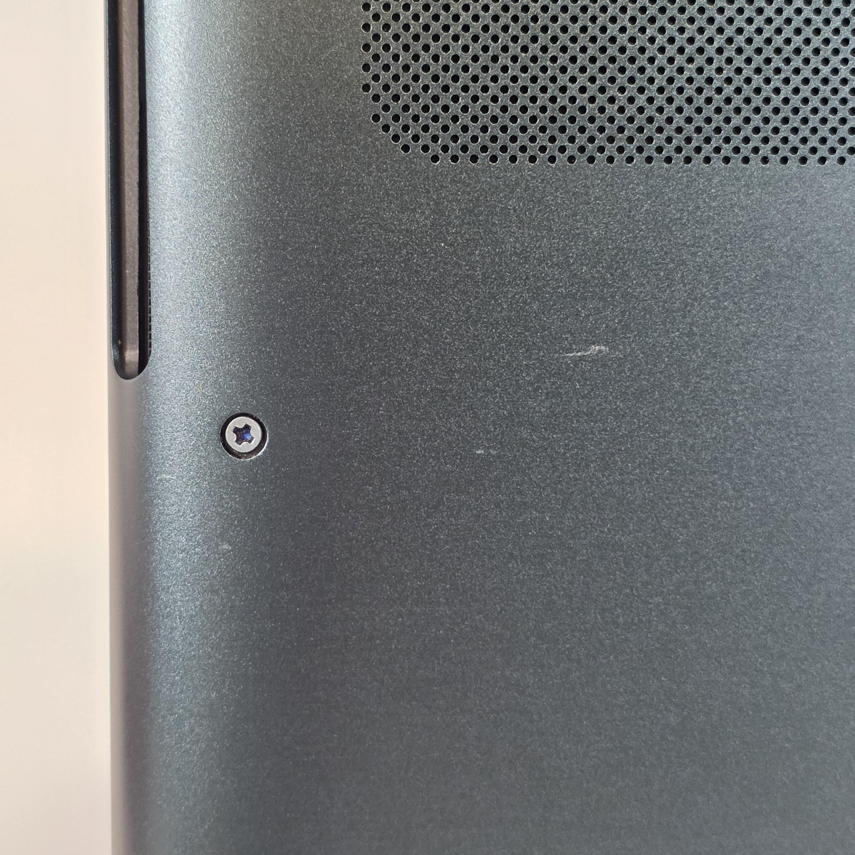 Dell Alienware 18 Area-51 Teal 2.7 GHz Intel Core Ultra 9 Series 2 32GB RAM 2TB Solid State Drive NVIDIA GeForce RTX 5070 Ti 12 GB