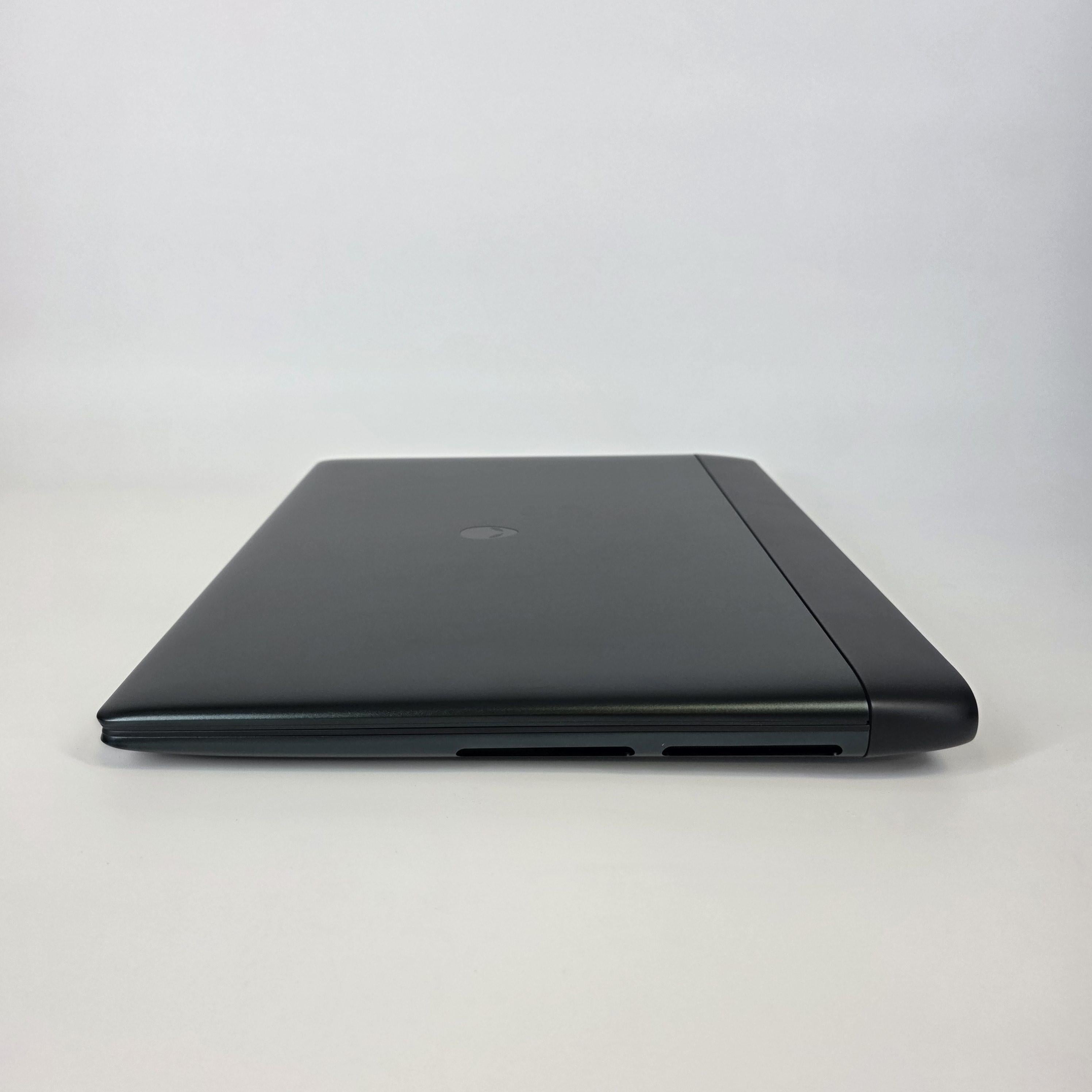 Dell Alienware 18 Area-51 Teal 2.7 GHz Intel Core Ultra 9 Series 2 32GB RAM 2TB Solid State Drive NVIDIA GeForce RTX 5070 Ti 12 GB