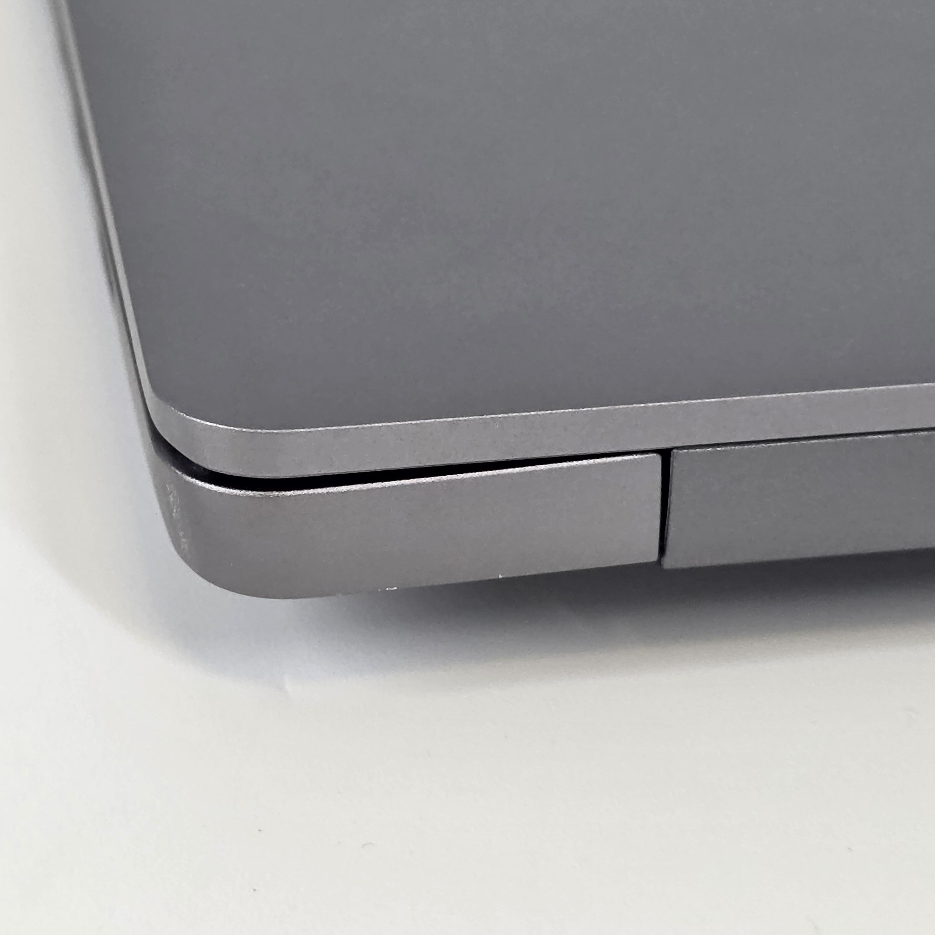 Lenovo IdeaPad Pro 5i 16 Arctic Grey 2.3 GHz Intel Core Ultra 9 32GB RAM 1TB Solid State Drive NVIDIA GeForce RTX 4050 6 GB
