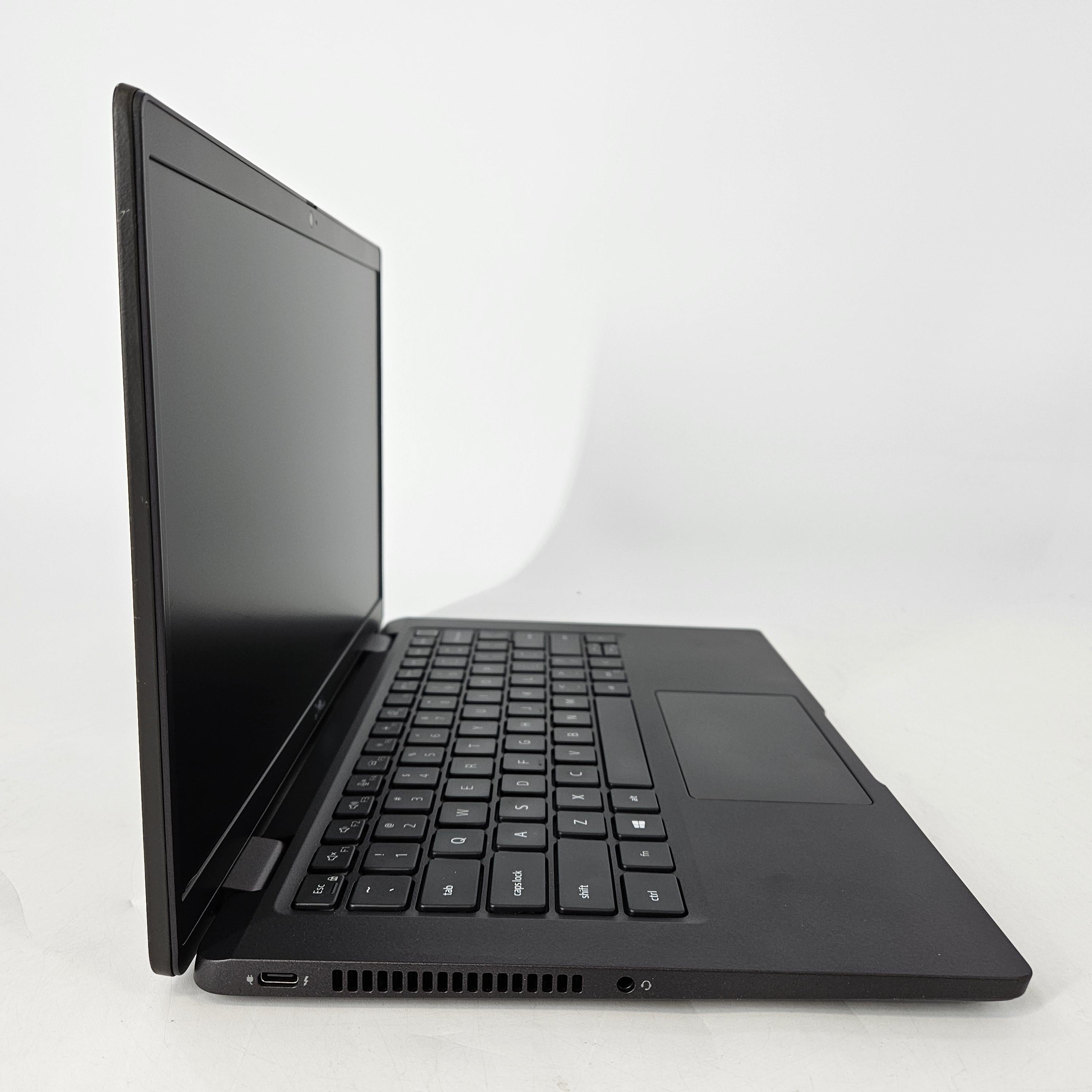 Dell Latitude 7320 13.3 Gray 2.6 GHz Intel Core i5 11th Gen. 8GB RAM 256GB Solid State Drive