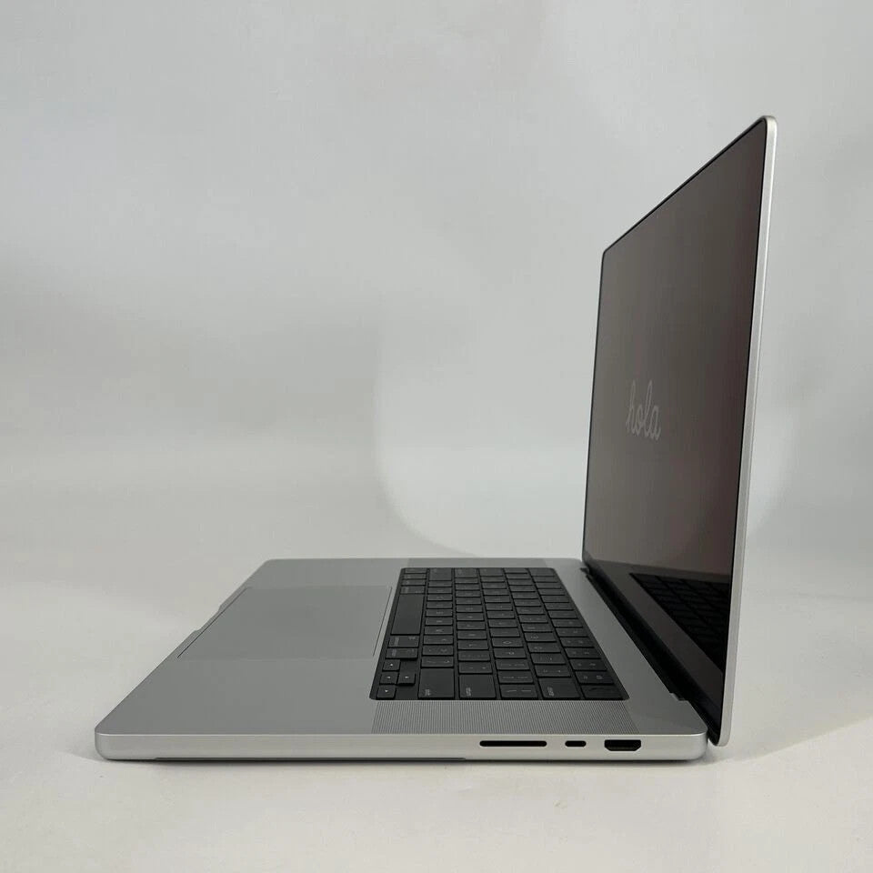 Apple MacBook Pro 16 2026 Silver M5 Max 18-Core CPU 128GB Unified Memory 2TB Solid State Drive 40-Core GPU