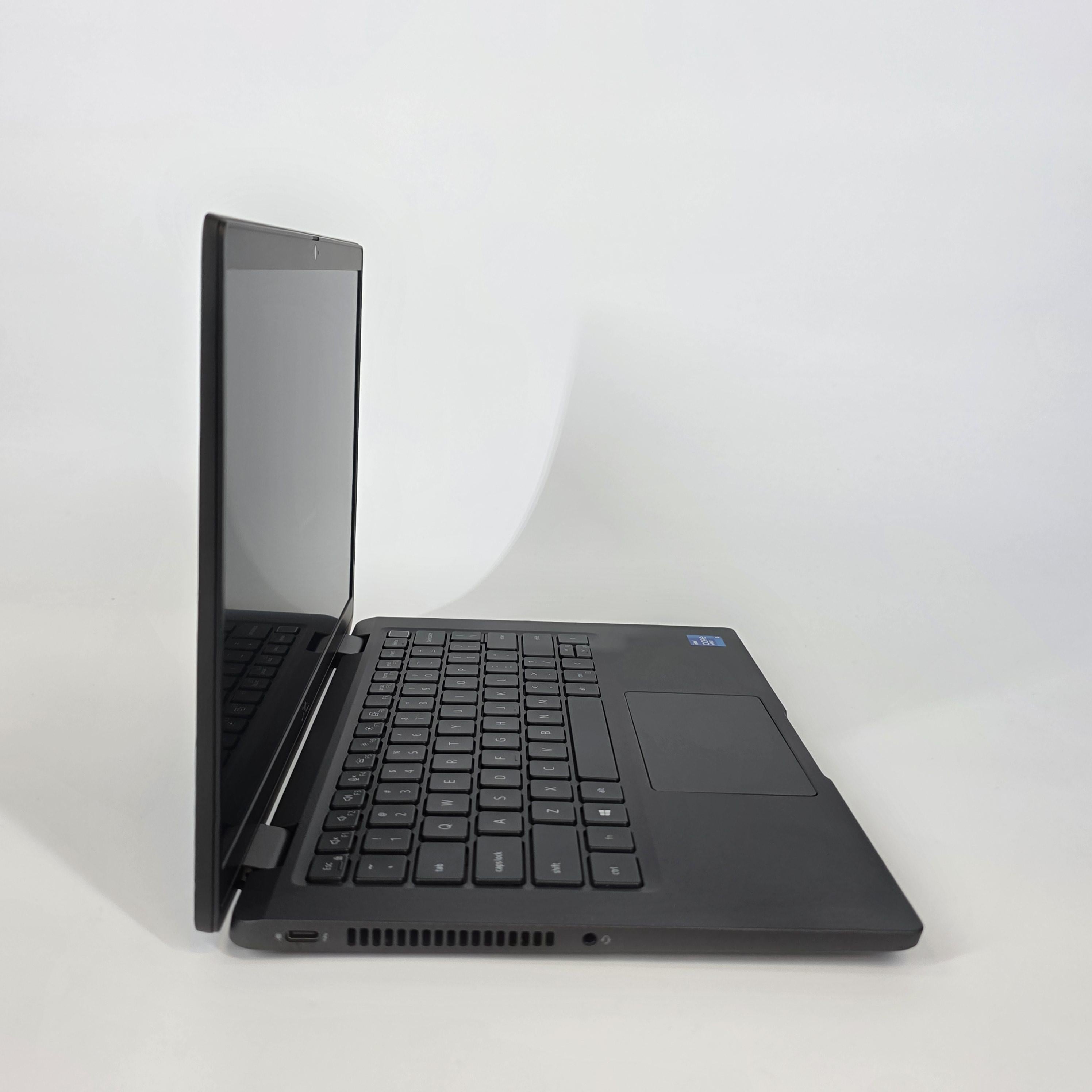 Dell Latitude 7320 13.3 Gray 2.6 GHz Intel Core i5 11th Gen. 8GB RAM 256GB Solid State Drive