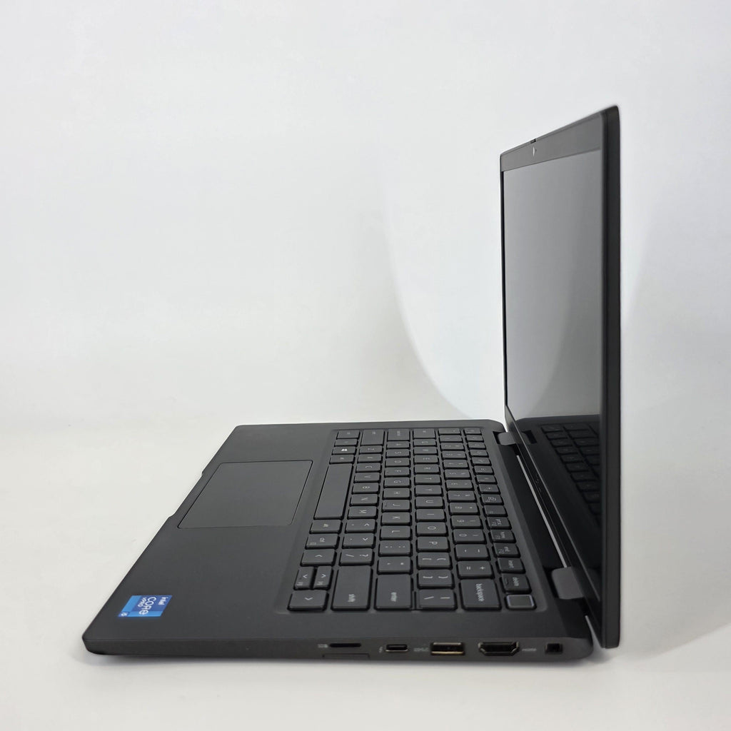 Dell Latitude 7320 13.3 Gray 2.6 GHz Intel Core i5 11th Gen. 8GB RAM 256GB Solid State Drive