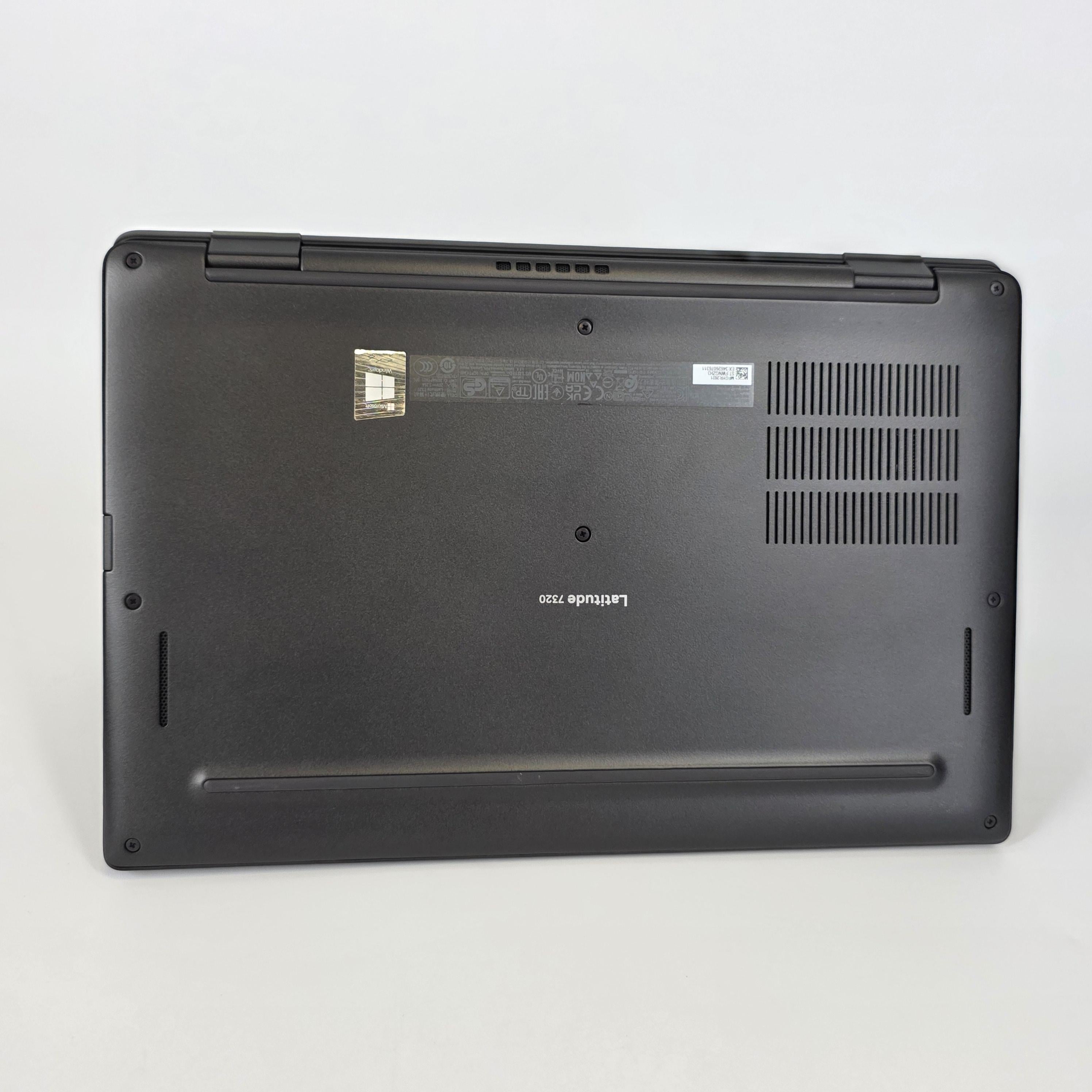 Dell Latitude 7320 13.3 Gray 2.6 GHz Intel Core i5 11th Gen. 8GB RAM 256GB Solid State Drive