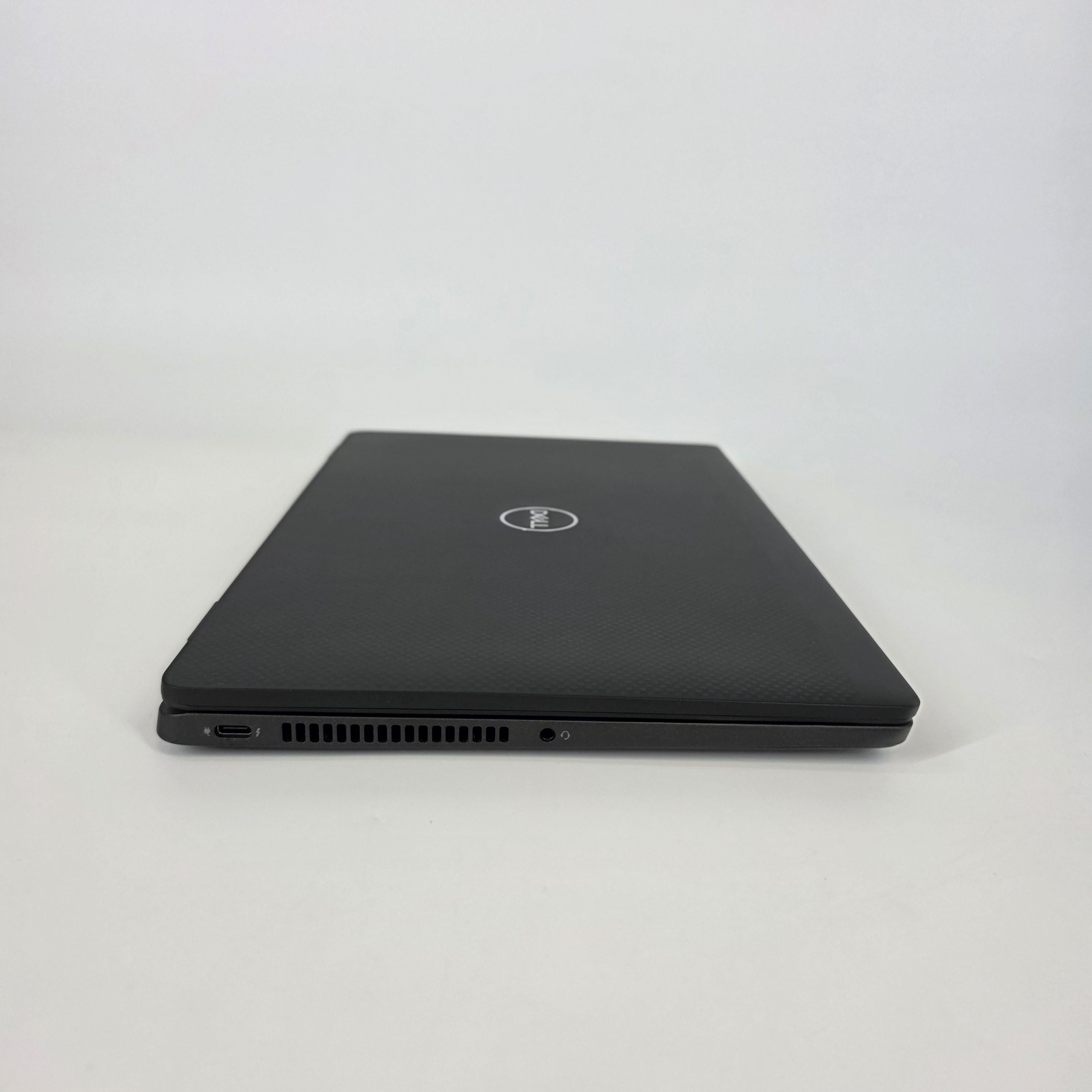 Dell Latitude 7320 13.3 Gray 2.6 GHz Intel Core i5 11th Gen. 8GB RAM 256GB Solid State Drive