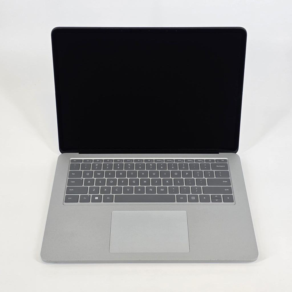Microsoft Surface Laptop Studio 14.4 Silver 3.3 GHz Intel Core i7 11th Gen. 16GB RAM 512GB Solid State Drive NVIDIA GeForce RTX 3050 Ti 4 GB