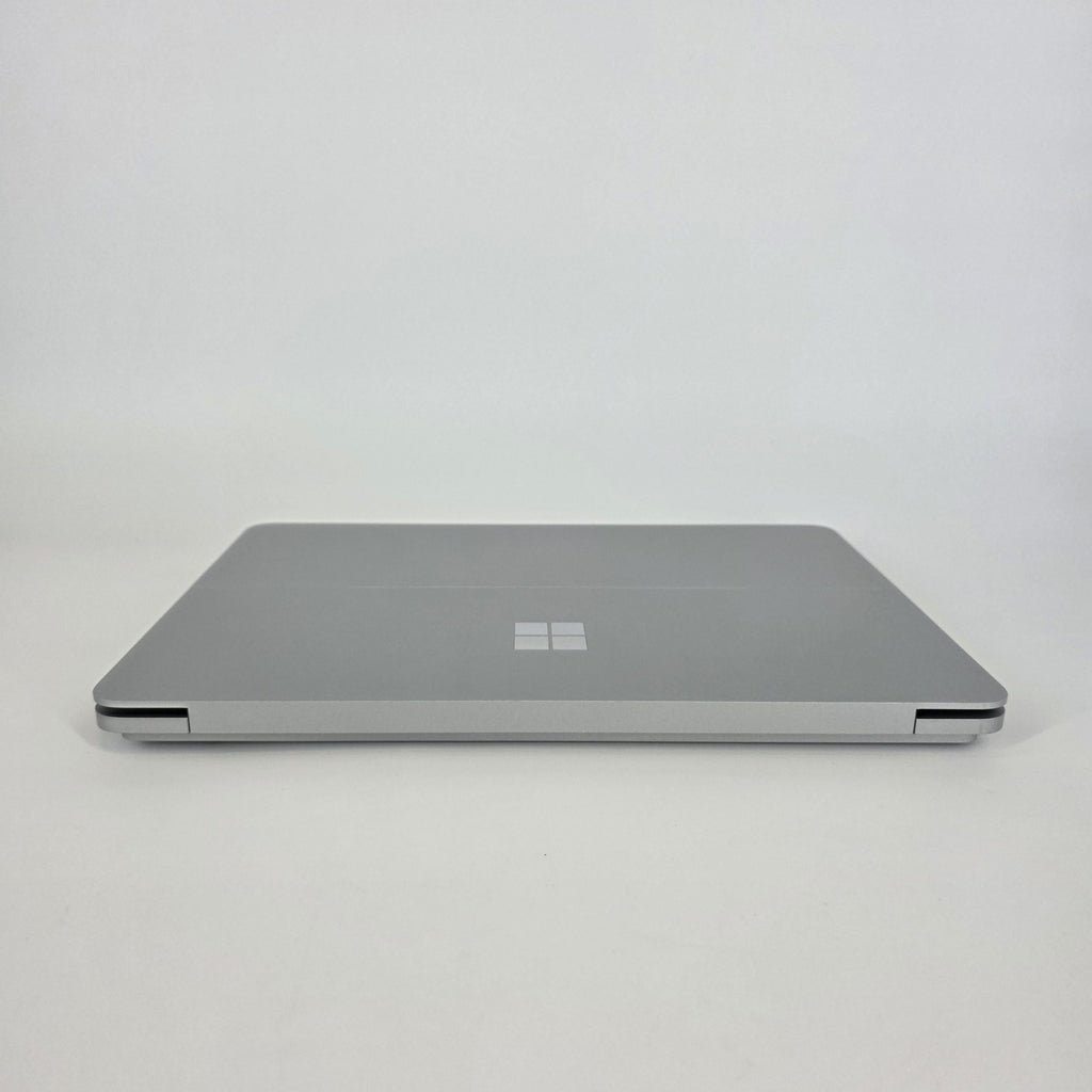 Microsoft Surface Laptop Studio 14.4 Silver 3.3 GHz Intel Core i7 11th Gen. 16GB RAM 512GB Solid State Drive NVIDIA GeForce RTX 3050 Ti 4 GB