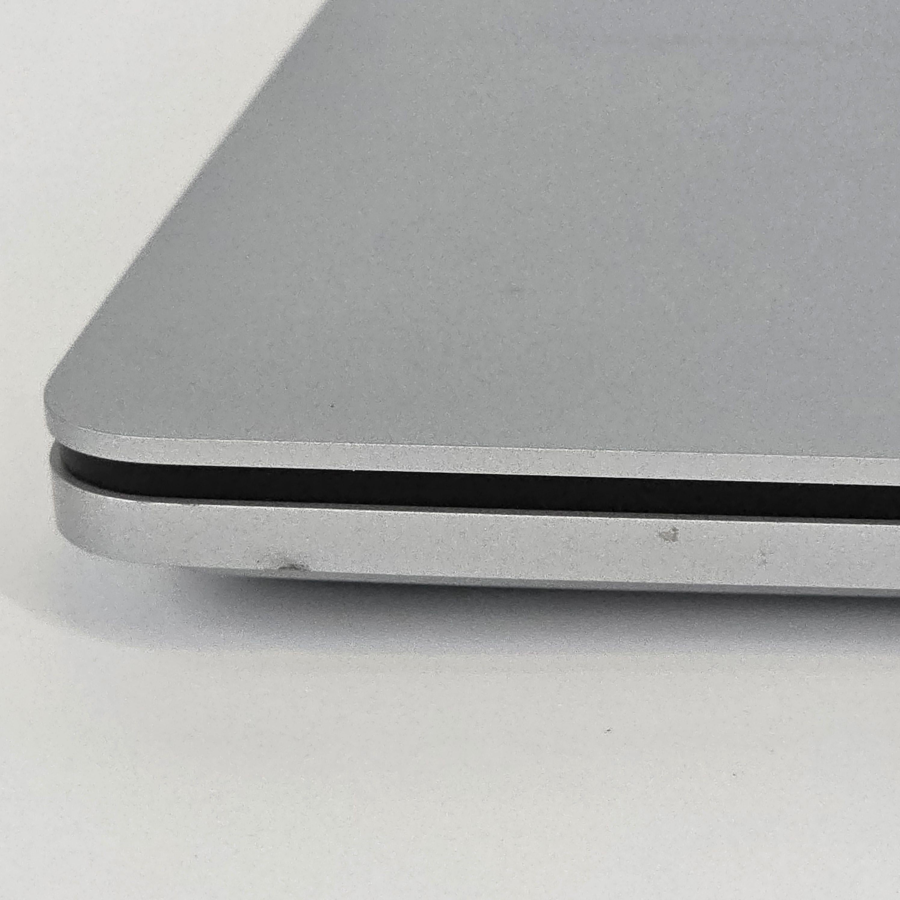 Microsoft Surface Laptop Studio 14.4 Silver 3.3 GHz Intel Core i7 11th Gen. 16GB RAM 512GB Solid State Drive NVIDIA GeForce RTX 3050 Ti 4 GB