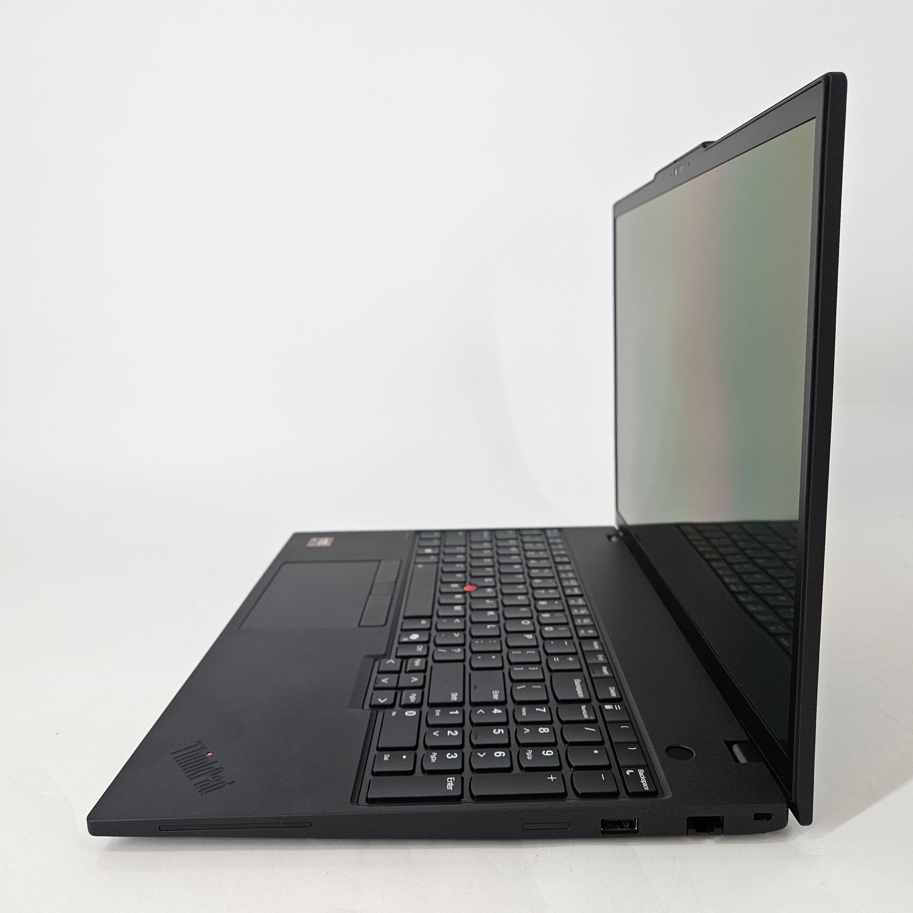 Lenovo ThinkPad P16s Gen 4 Black 2.0 GHz AMD Ryzen AI 7 Pro 350 16GB RAM 512GB Solid State Drive