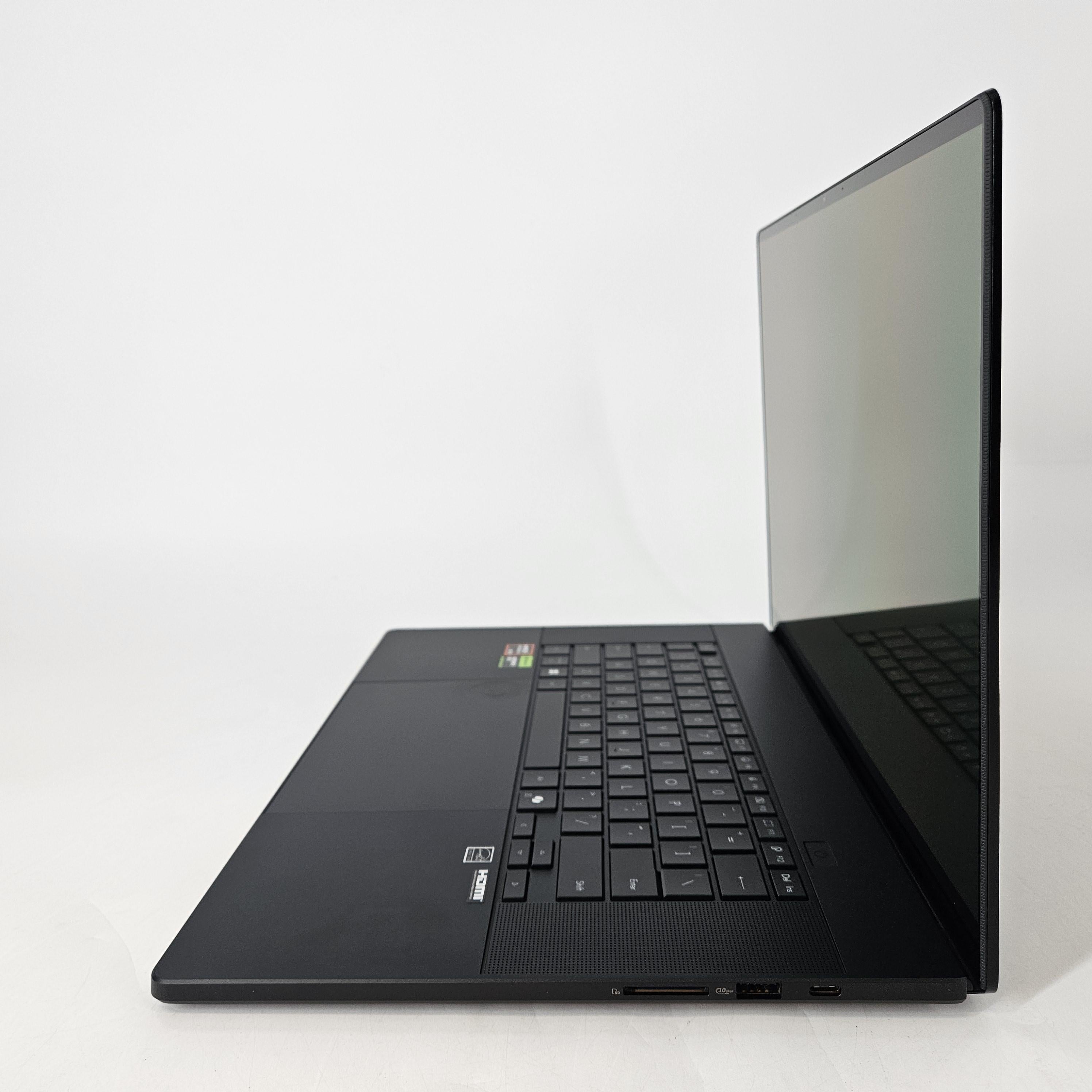 Asus ProArt P16 Black 2.0 GHz AMD Ryzen AI 9 HX 370 32GB RAM 2TB Solid State Drive NVIDIA GeForce RTX 5070 8 GB