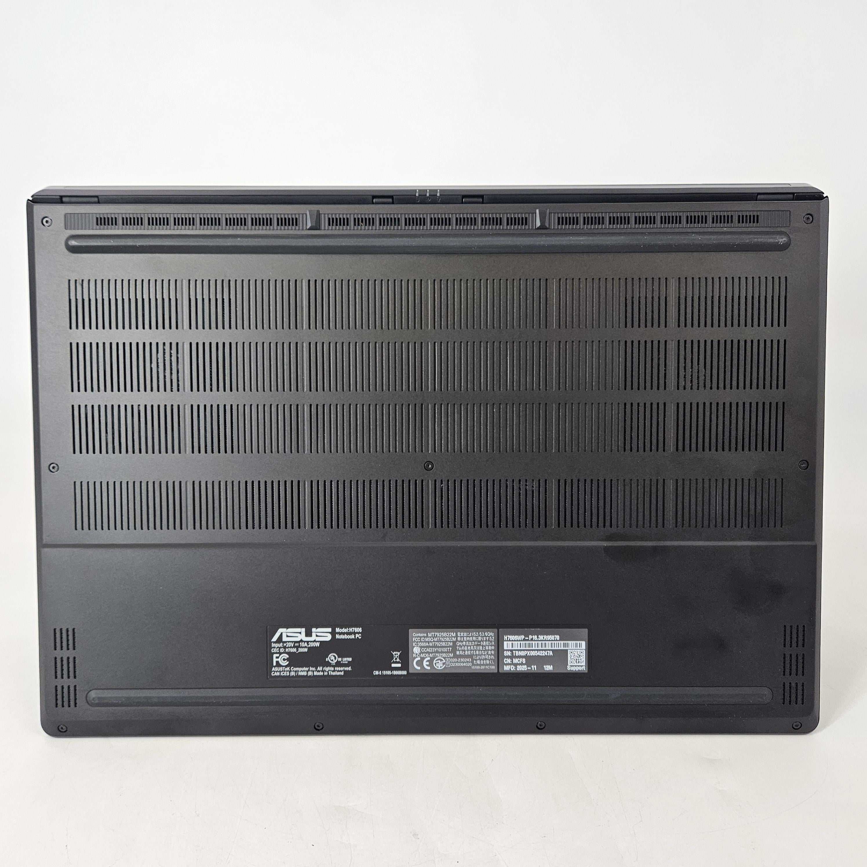 Asus ProArt P16 Black 2.0 GHz AMD Ryzen AI 9 HX 370 32GB RAM 2TB Solid State Drive NVIDIA GeForce RTX 5070 8 GB