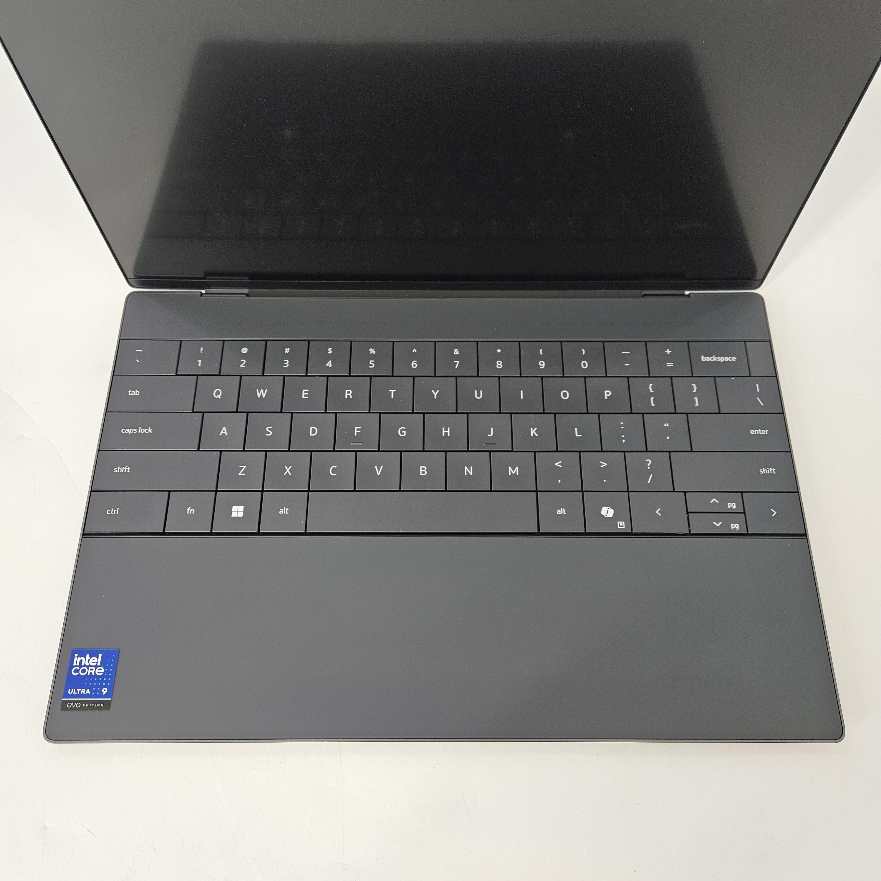 Dell XPS 13 9350 Gray 3.3 GHz Intel Core Ultra 9 Series 2 32GB RAM 1TB Solid State Drive