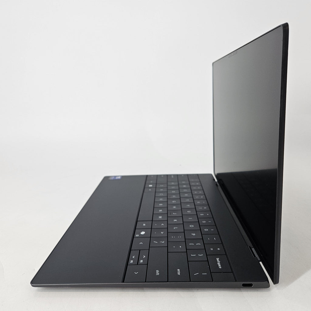 Dell XPS 13 9350 Gray 3.3 GHz Intel Core Ultra 9 Series 2 32GB RAM 1TB Solid State Drive