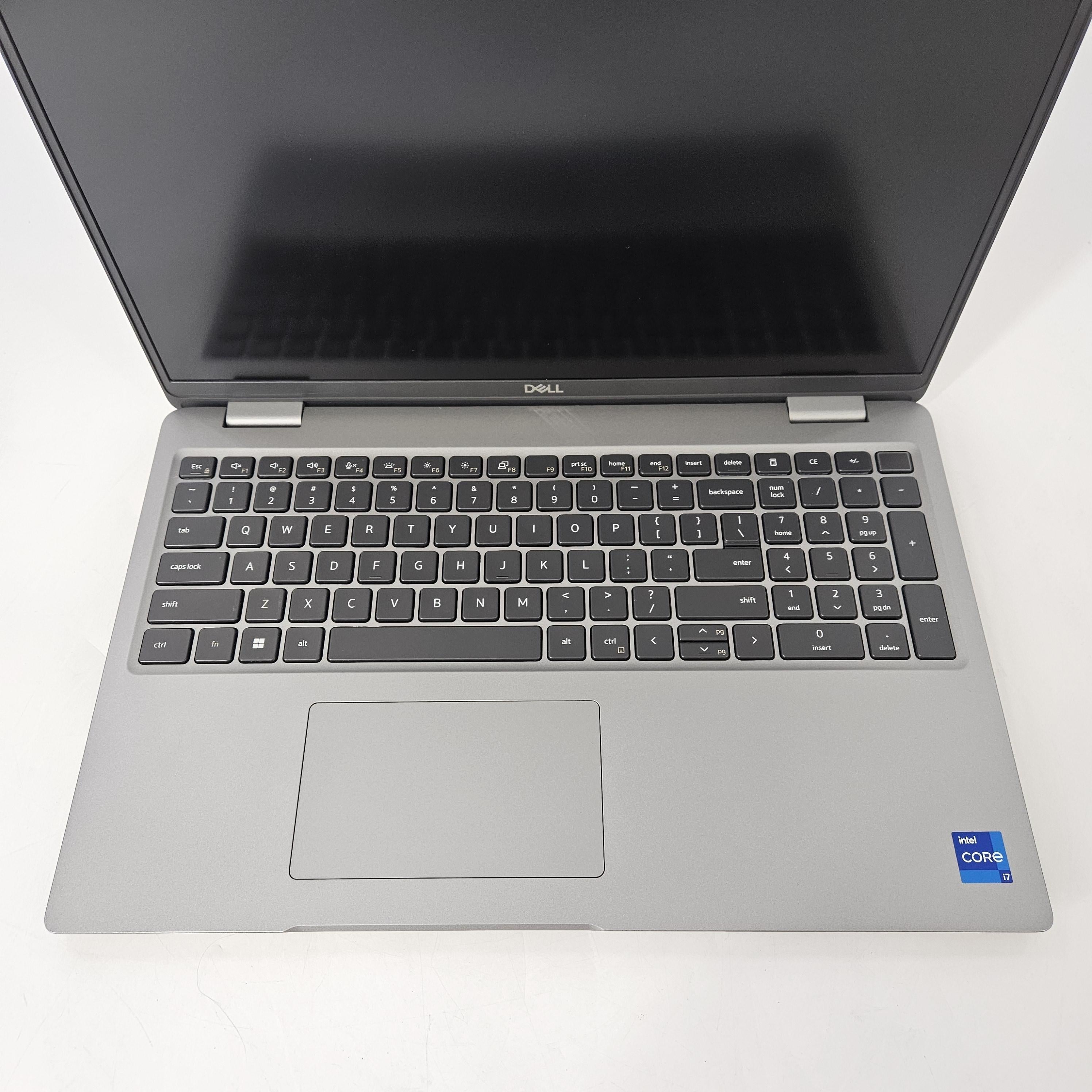 Dell Latitude 5540 15.6 Gray 1.7 GHz Intel Core i7 13th Gen. 32GB RAM 512GB Solid State Drive