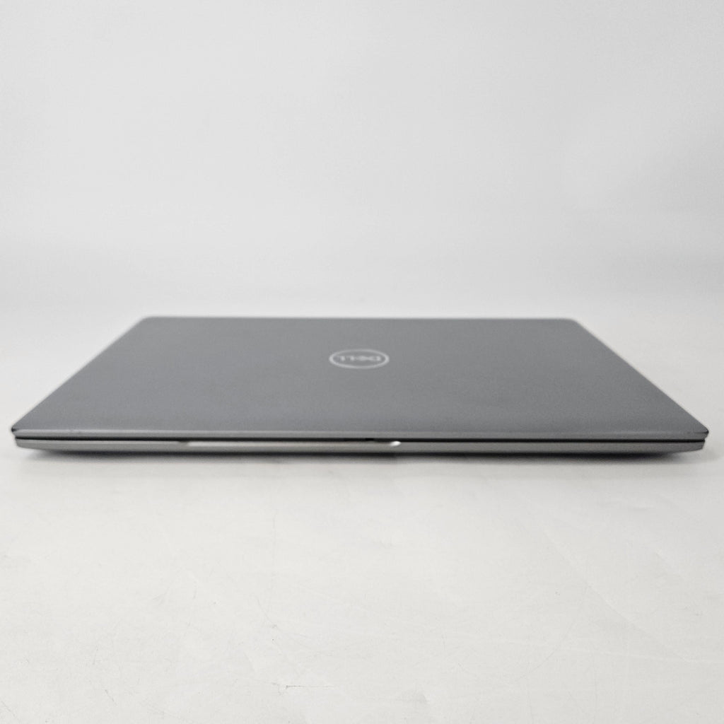 Dell Latitude 5540 15.6 Gray 1.7 GHz Intel Core i7 13th Gen. 32GB RAM 512GB Solid State Drive