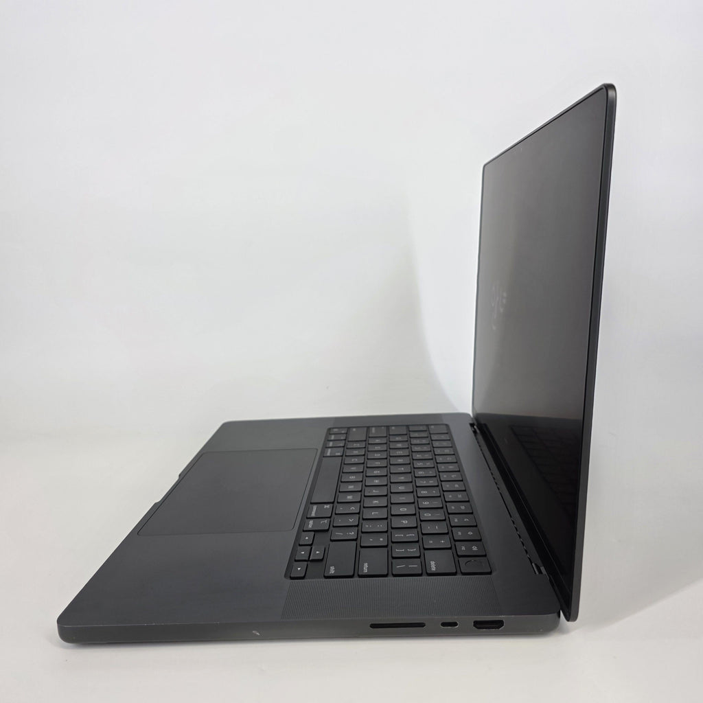 MacBook Pro 16 2024 Space Black 4.4 GHz M4 Max 16-Core CPU 128GB Unified Memory 2TB Solid State Drive 40-Core GPU