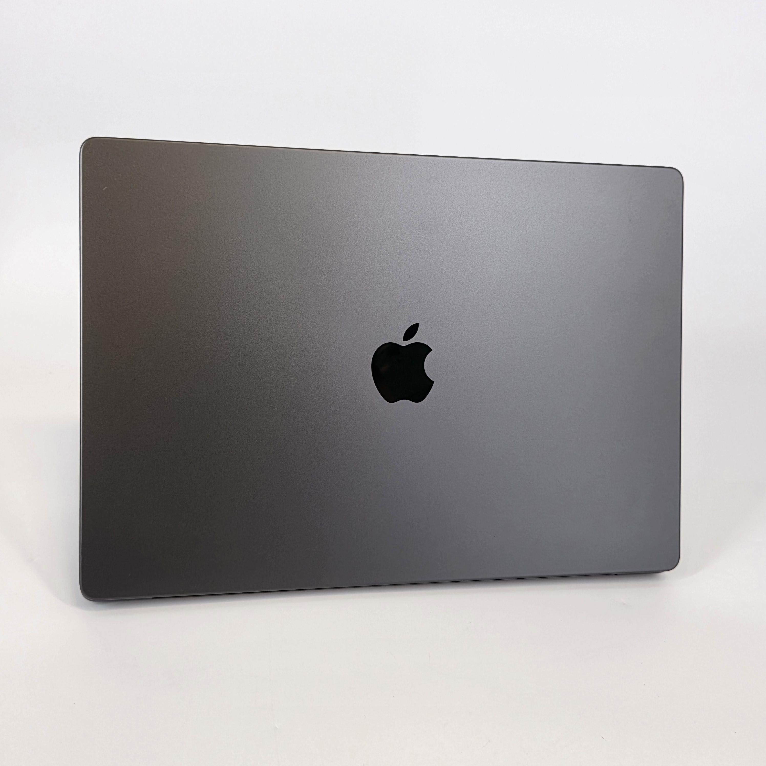MacBook Pro 16 2024 Space Black 4.4 GHz M4 Max 16-Core CPU 128GB Unified Memory 2TB Solid State Drive 40-Core GPU