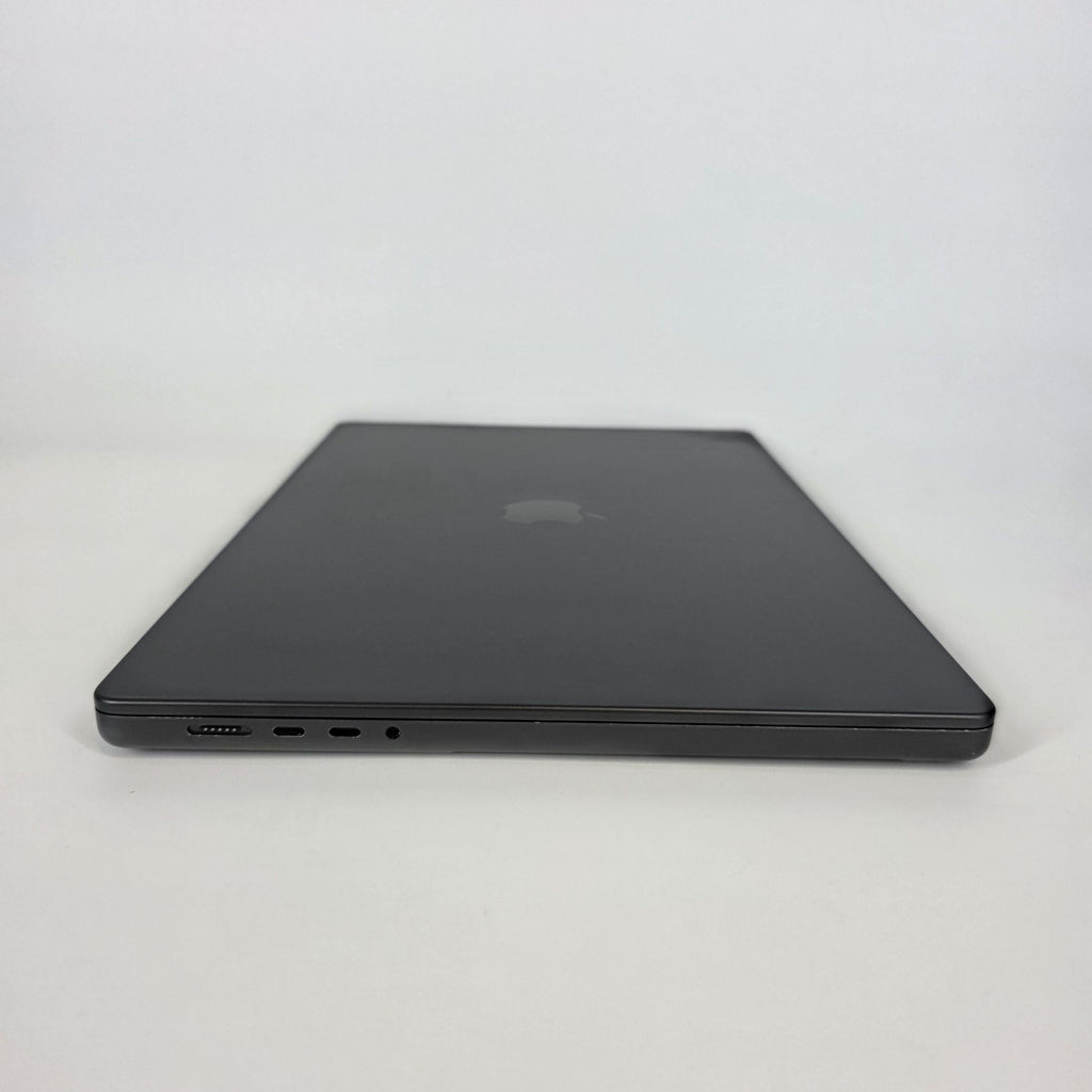 MacBook Pro 16 2024 Space Black 4.4 GHz M4 Max 16-Core CPU 128GB Unified Memory 2TB Solid State Drive 40-Core GPU