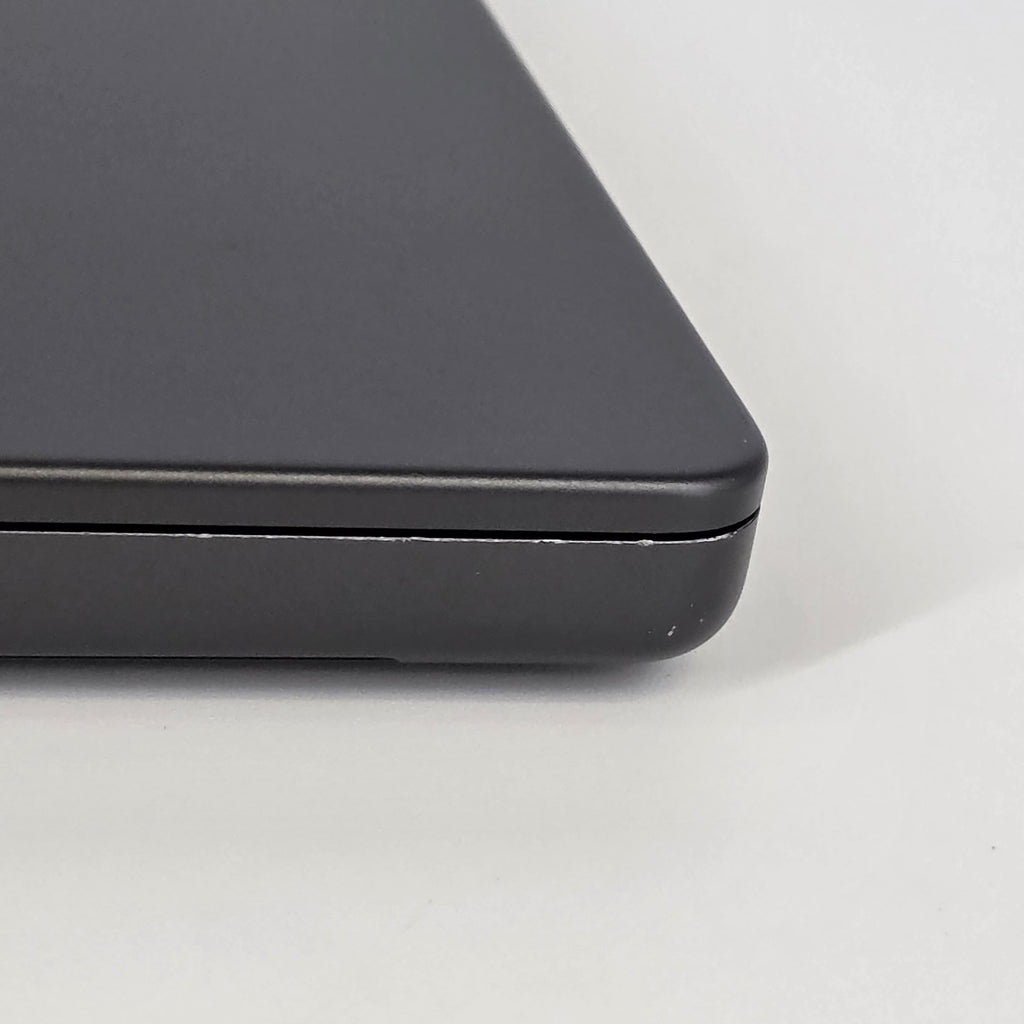 MacBook Pro 16 2024 Space Black 4.4 GHz M4 Max 16-Core CPU 128GB Unified Memory 2TB Solid State Drive 40-Core GPU