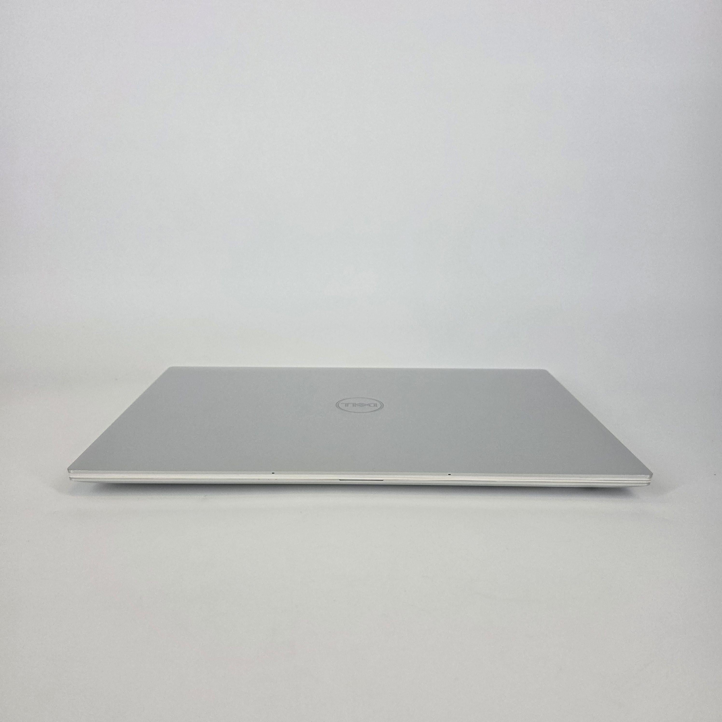 Dell XPS 15 9520 White 2.3 GHz Intel Core i7 12th Gen. 32GB RAM 512GB Solid State Drive NVIDIA GeForce RTX 3050 Ti 4 GB