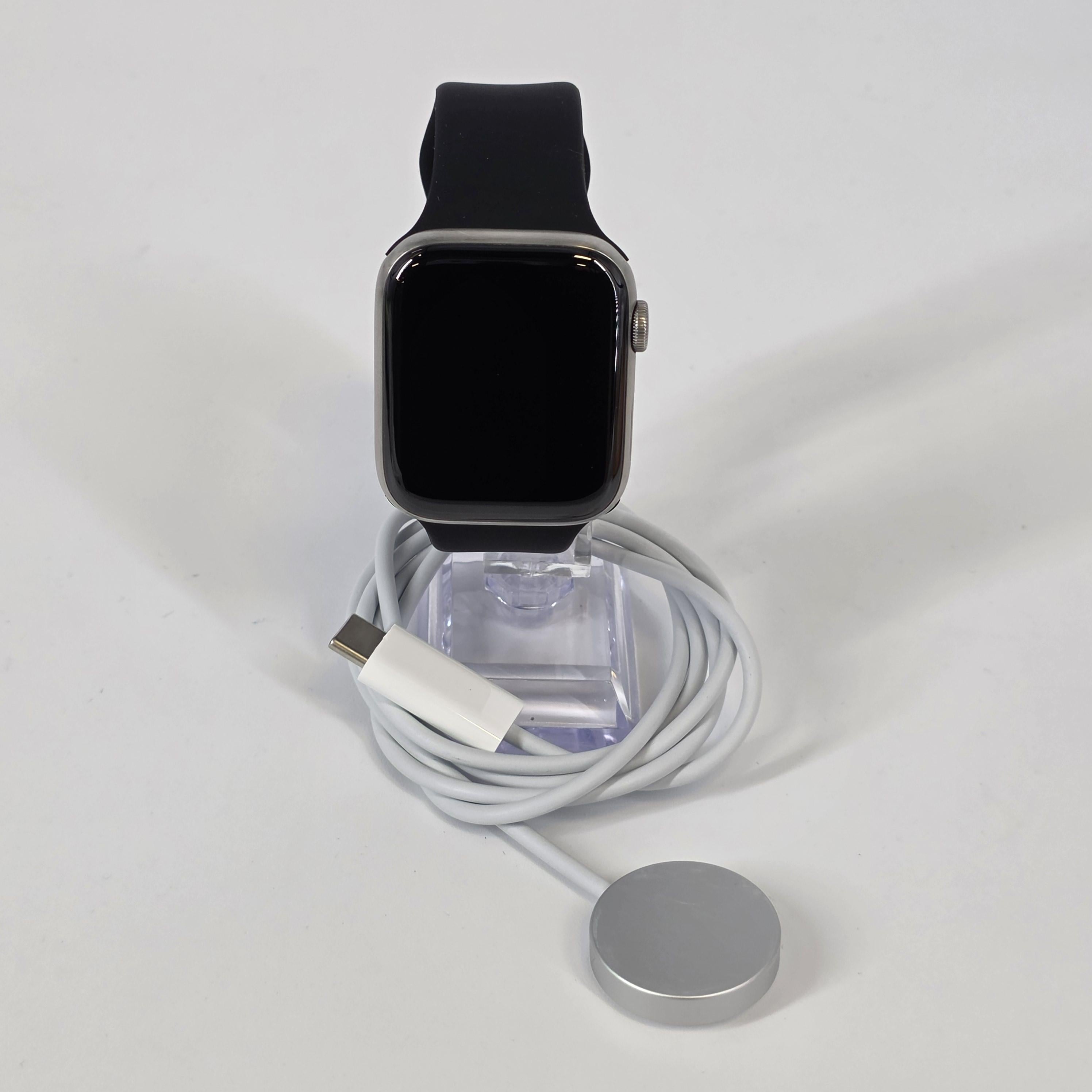 Apple Watch (Series 6) 44mm Silver Unlocked 32GB
