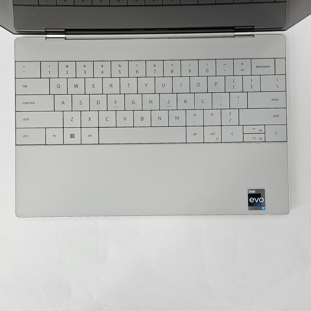 Dell XPS 13 Plus 9320 Silver 1.8 GHz Intel Core i7 12th Gen. 32GB RAM 512GB Solid State Drive