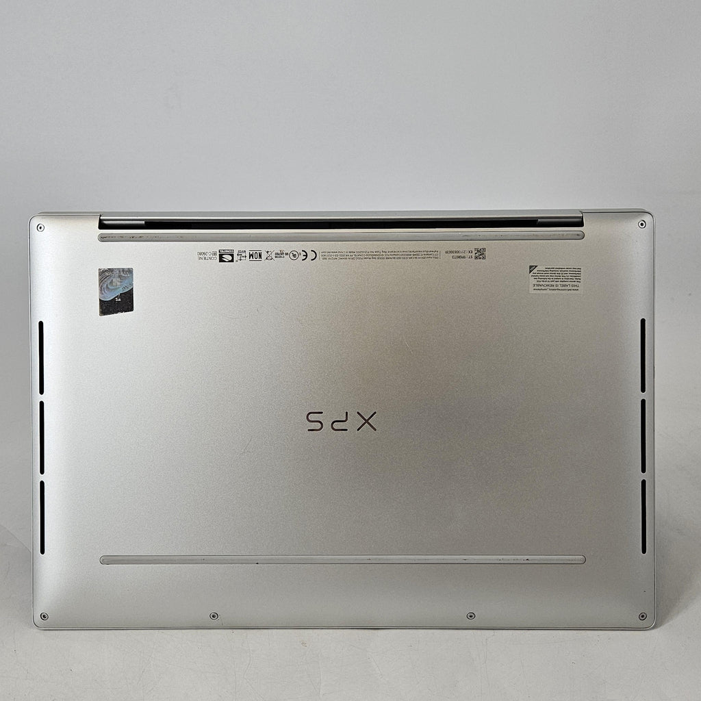 Dell XPS 13 Plus 9320 Silver 1.8 GHz Intel Core i7 12th Gen. 32GB RAM 512GB Solid State Drive
