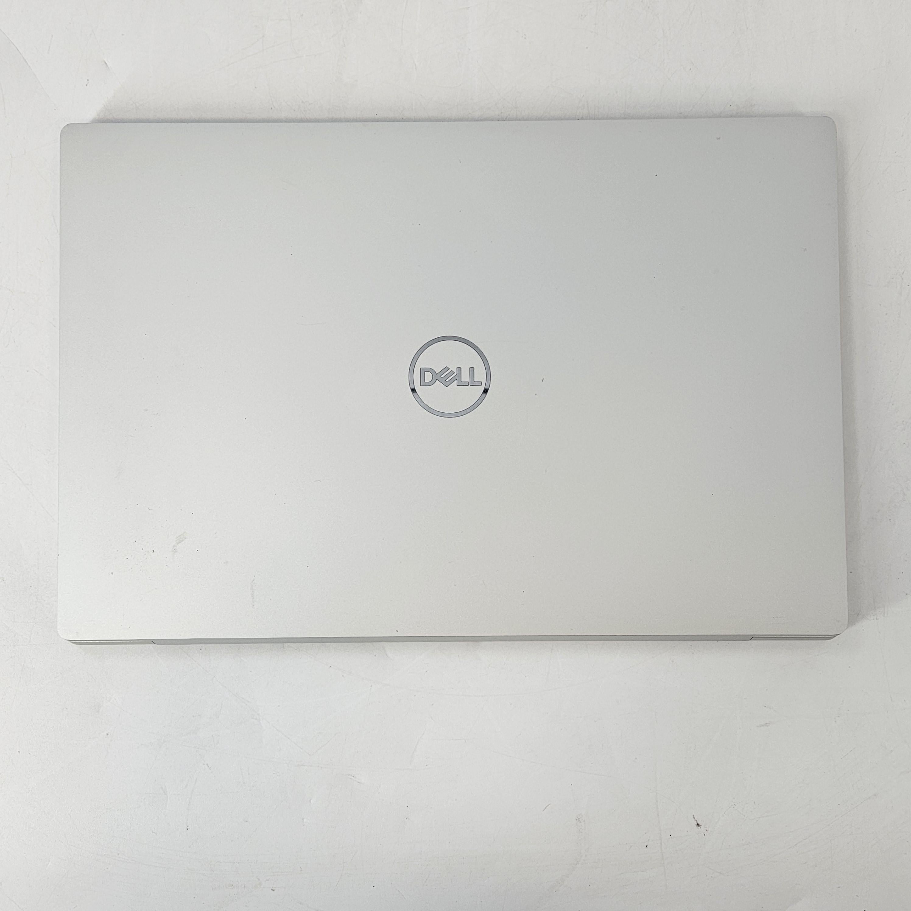 Dell XPS 13 Plus 9320 Silver 1.8 GHz Intel Core i7 12th Gen. 32GB RAM 512GB Solid State Drive