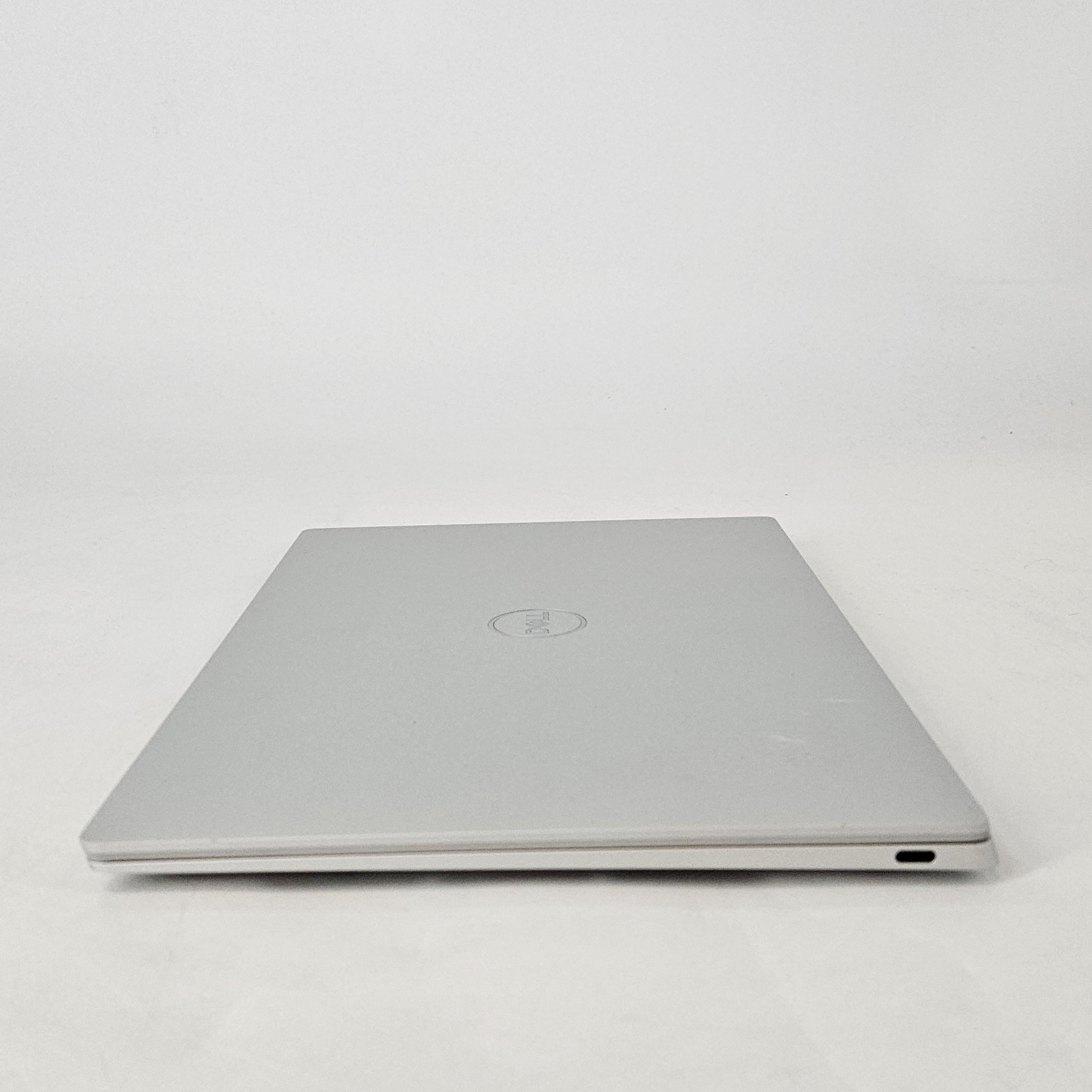 Dell XPS 13 Plus 9320 Silver 1.8 GHz Intel Core i7 12th Gen. 32GB RAM 512GB Solid State Drive