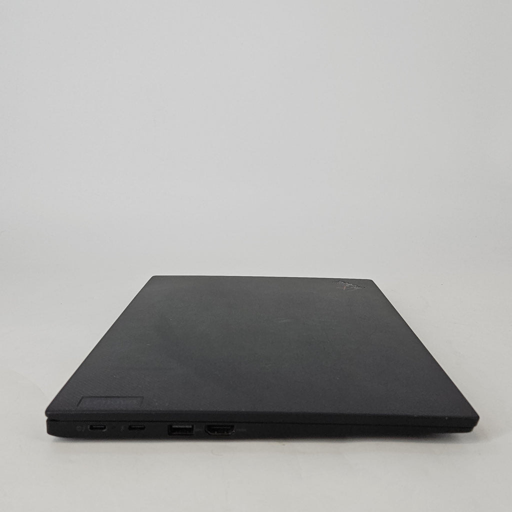 Lenovo ThinkPad X1 Carbon Gen 11 14 Gray 1.3 GHz Intel Core i5 13th Gen. 16GB RAM 256GB Solid State Drive