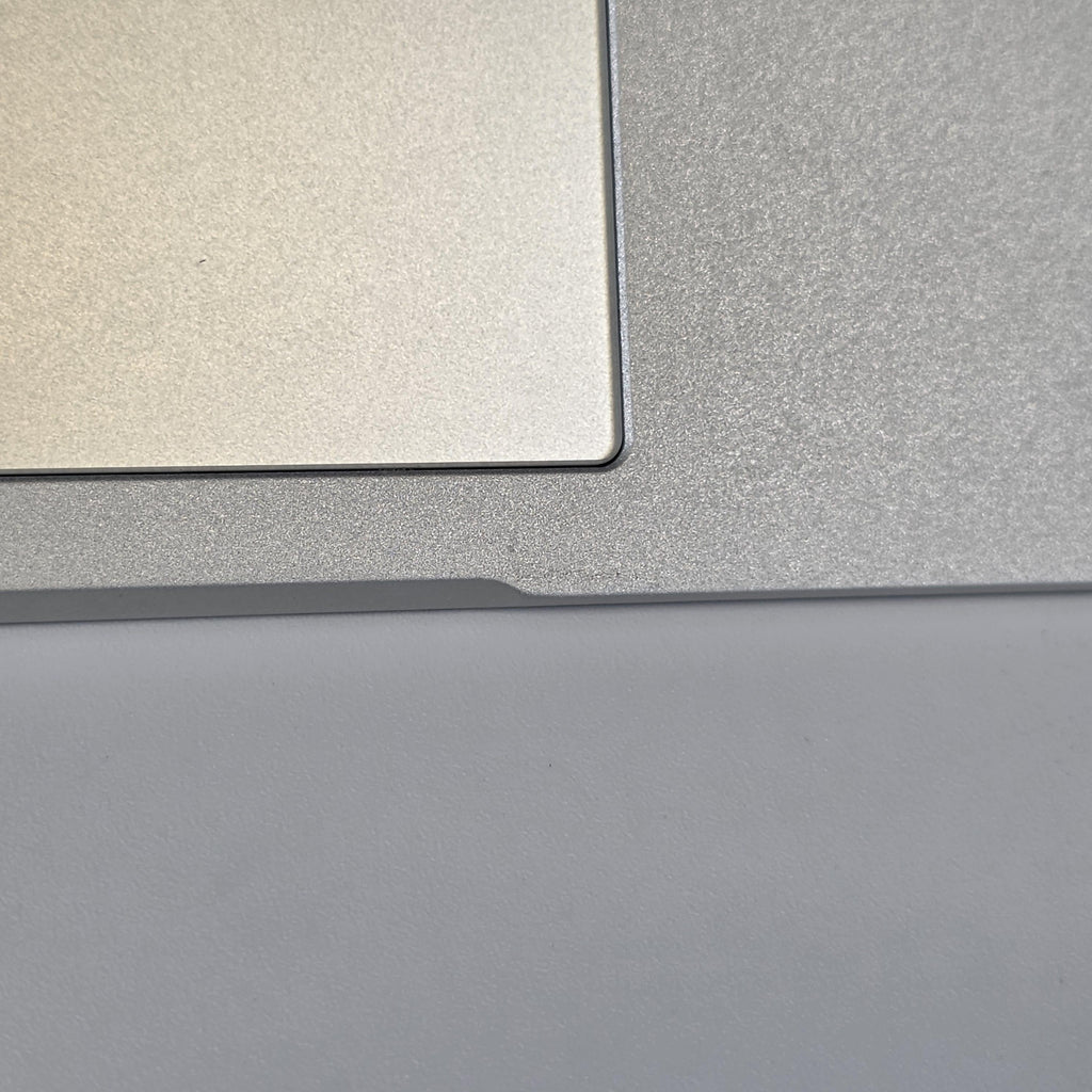 HP Elitebook 840 G6 14 Silver 1.9 GHz Intel Core i7 8th Gen. 32GB RAM 512GB Solid State Drive