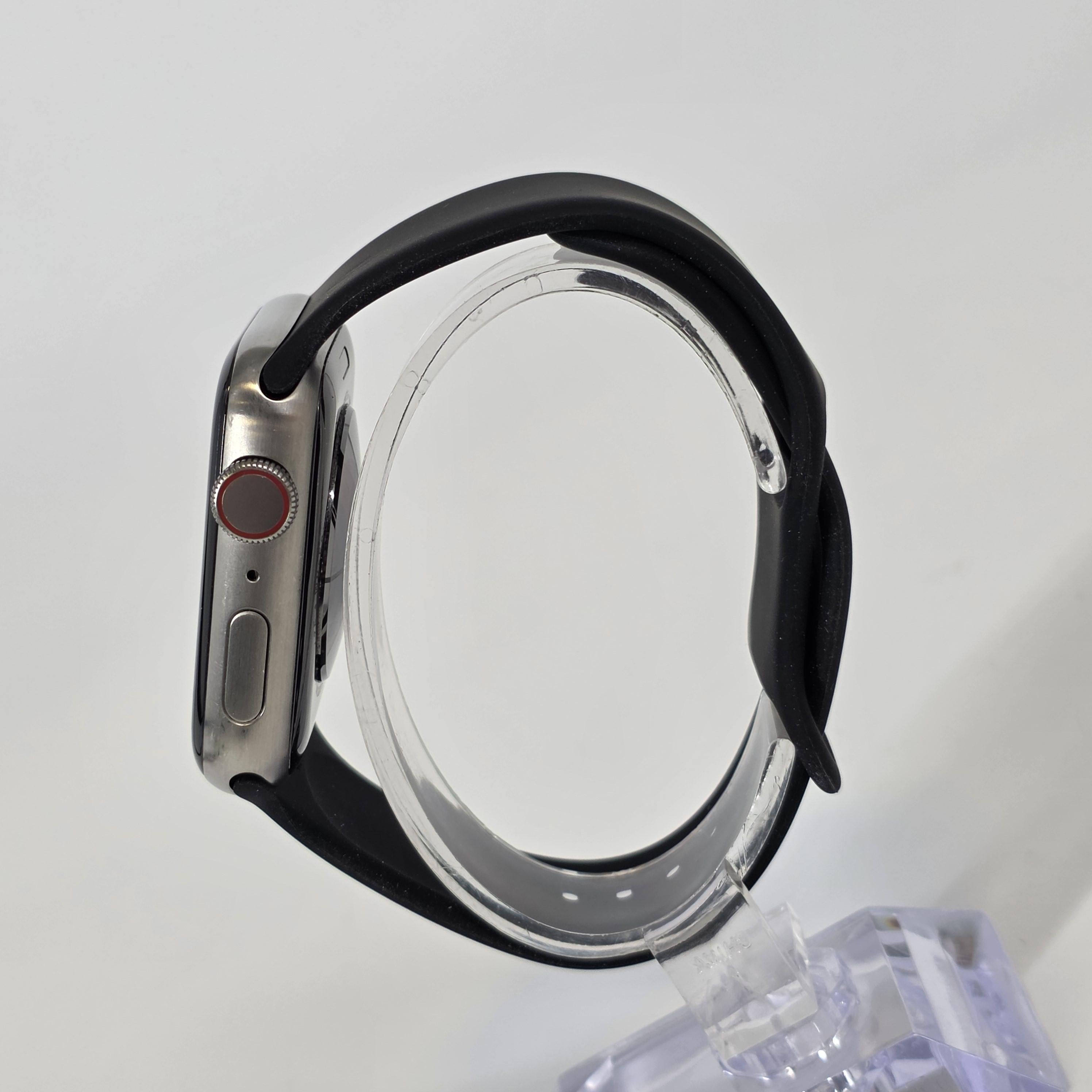 Apple Watch (Series 6) 44mm Silver Unlocked 32GB