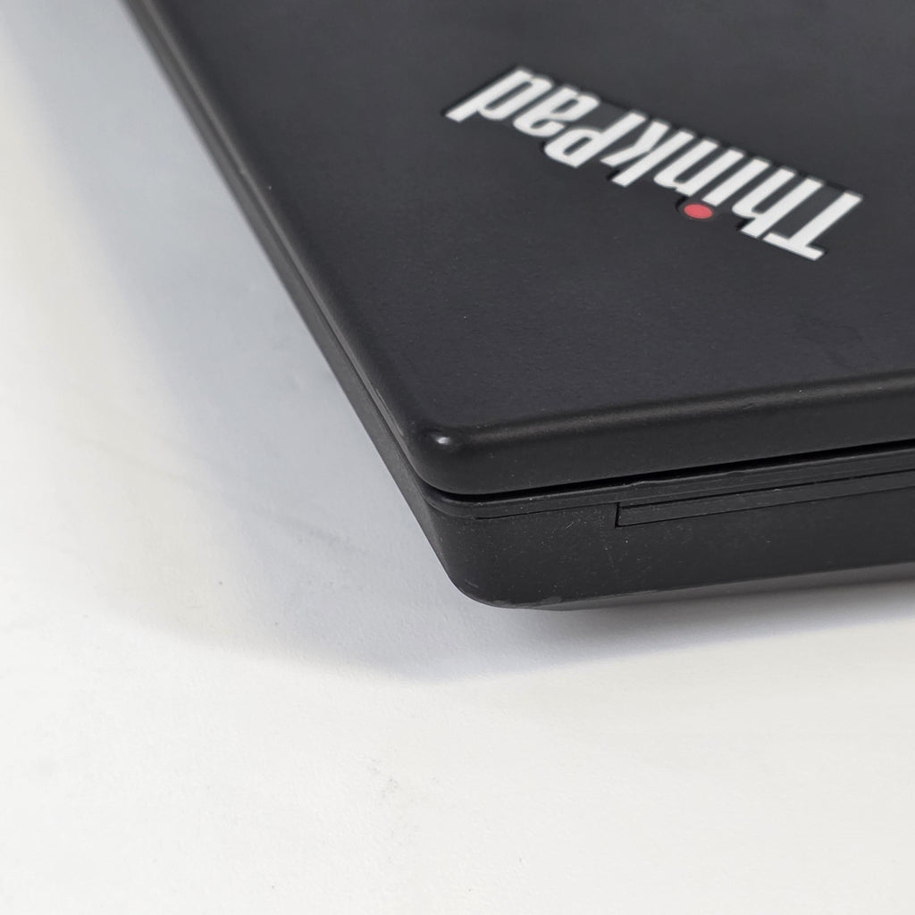 Lenovo ThinkPad P15 Gen 2 Black 2.3 GHz Intel Core i7 11th Gen. 32GB RAM 1TB Solid State Drive NVIDIA RTX A4000 8 GB