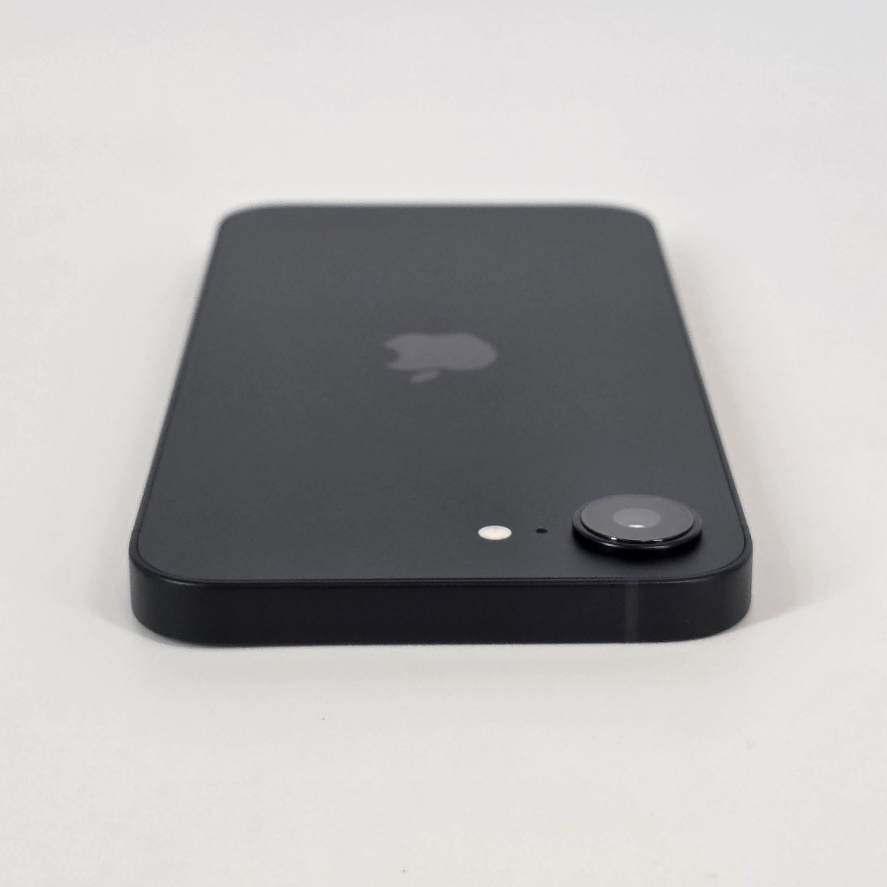 iPhone 16e 128GB Black (Cricket)