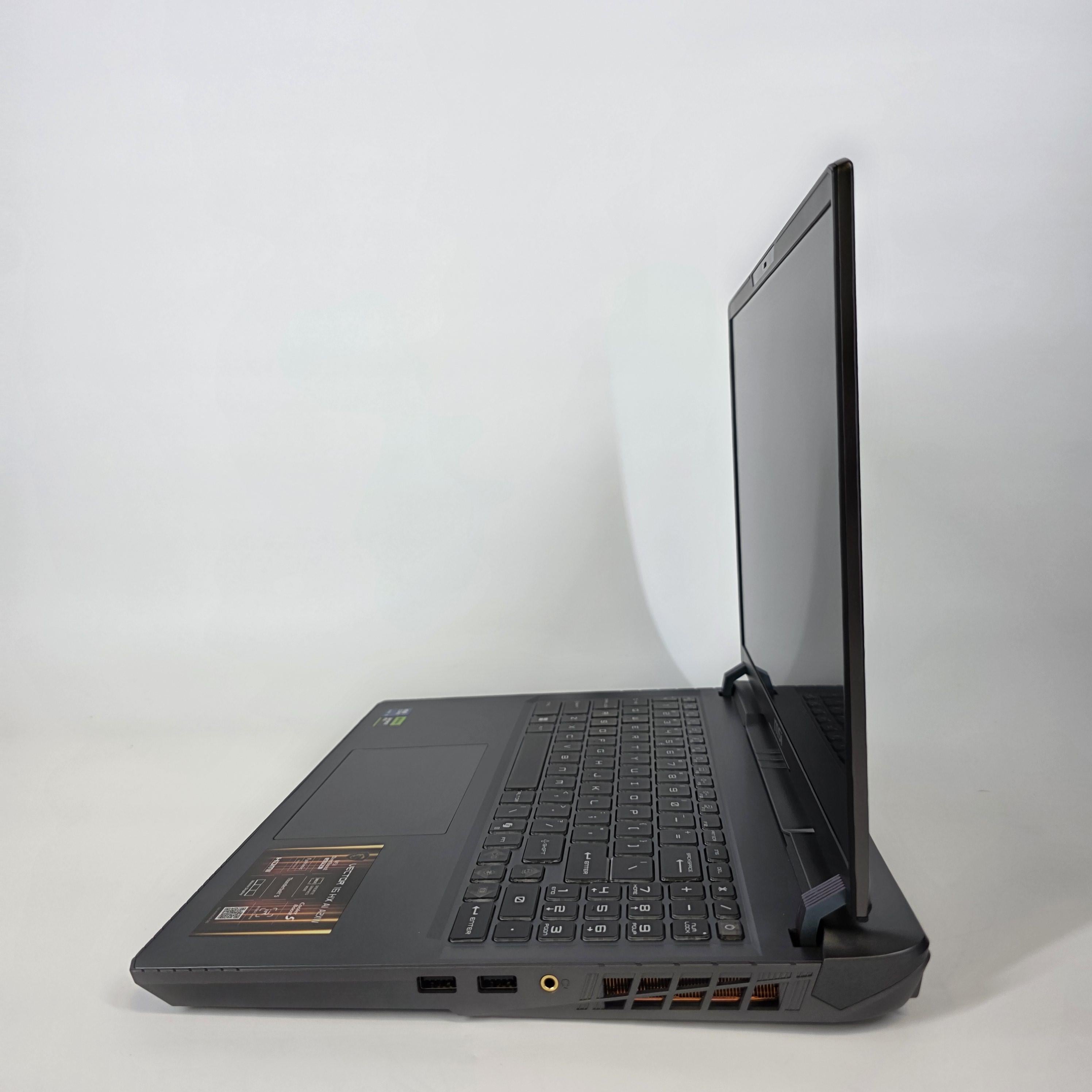 MSI Vector 16 HX AI 16 Gray 2.7 GHz Intel Core Ultra 9 Series 2 32GB RAM 1TB Solid State Drive NVIDIA GeForce RTX 5070 8 GB