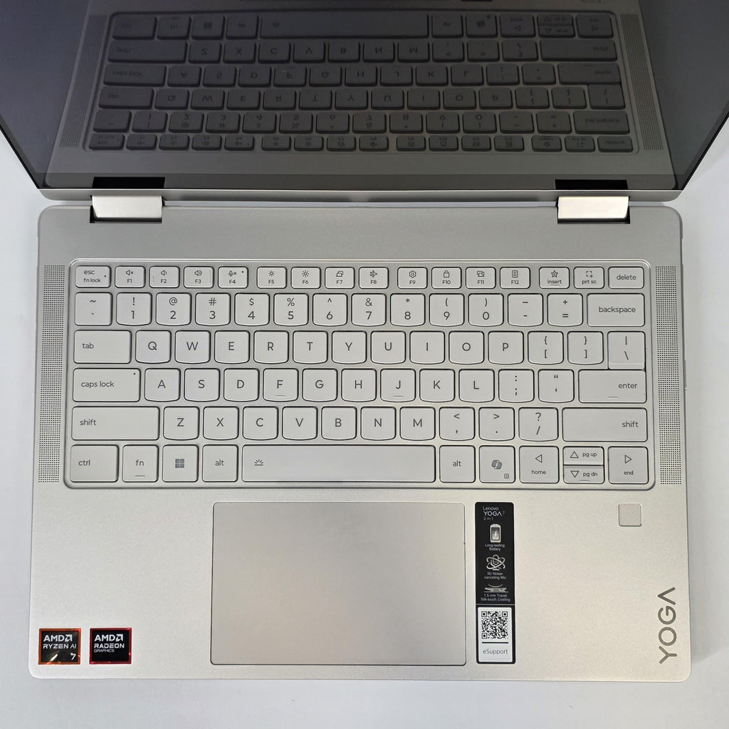 Lenovo Yoga 7 14 Silver 2.0 GHz AMD Ryzen AI 7 350 16GB RAM 1TB Solid State Drive