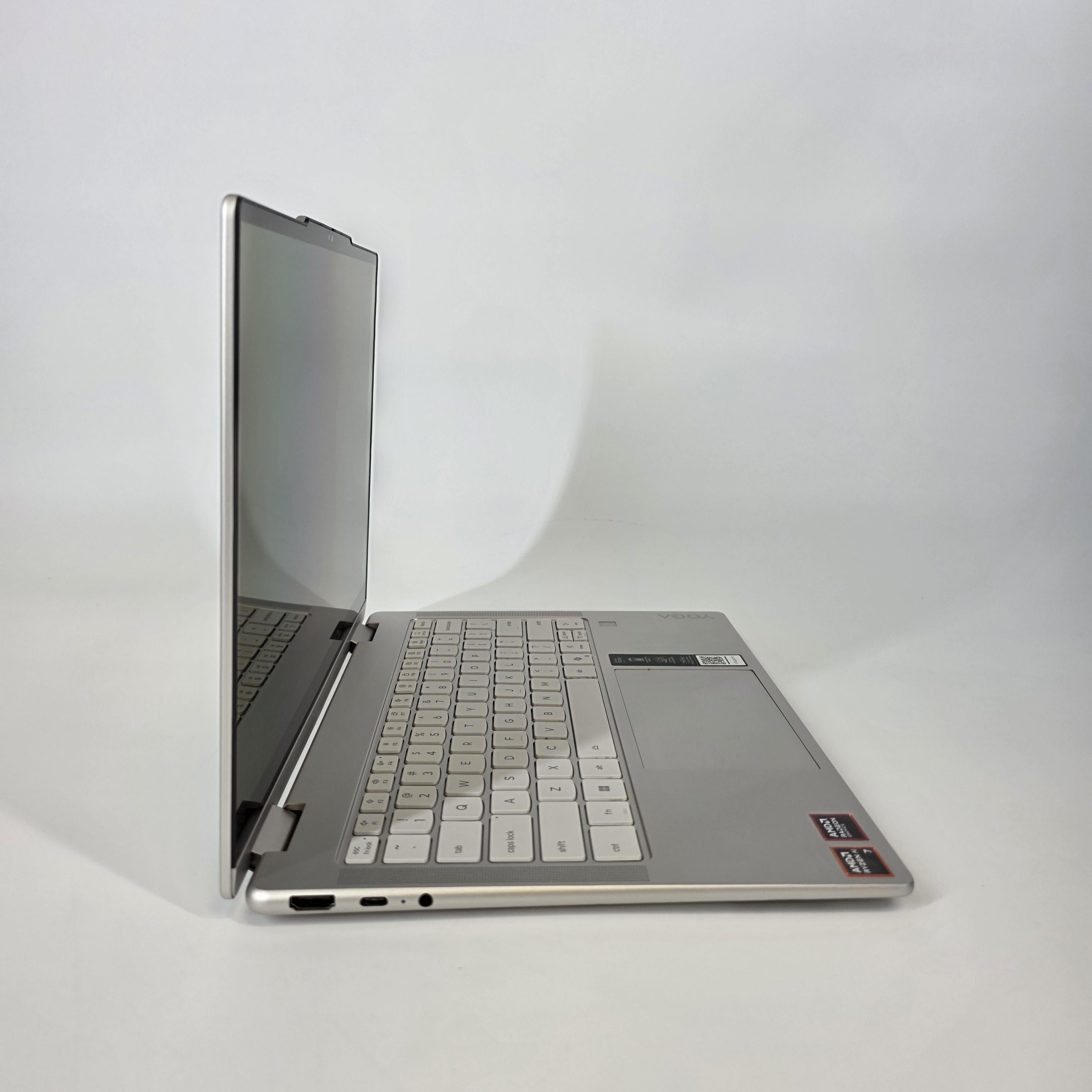 Lenovo Yoga 7 14 Silver 2.0 GHz AMD Ryzen AI 7 350 16GB RAM 1TB Solid State Drive